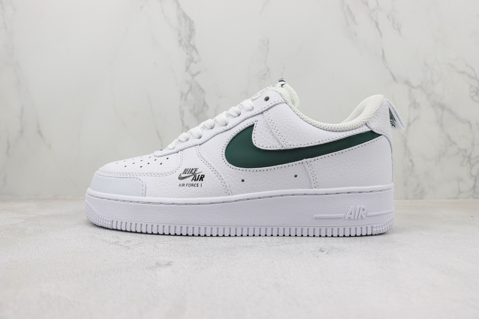 Reflective hook white and green Nike Air Force 1 Low Item No.: CV3039 116