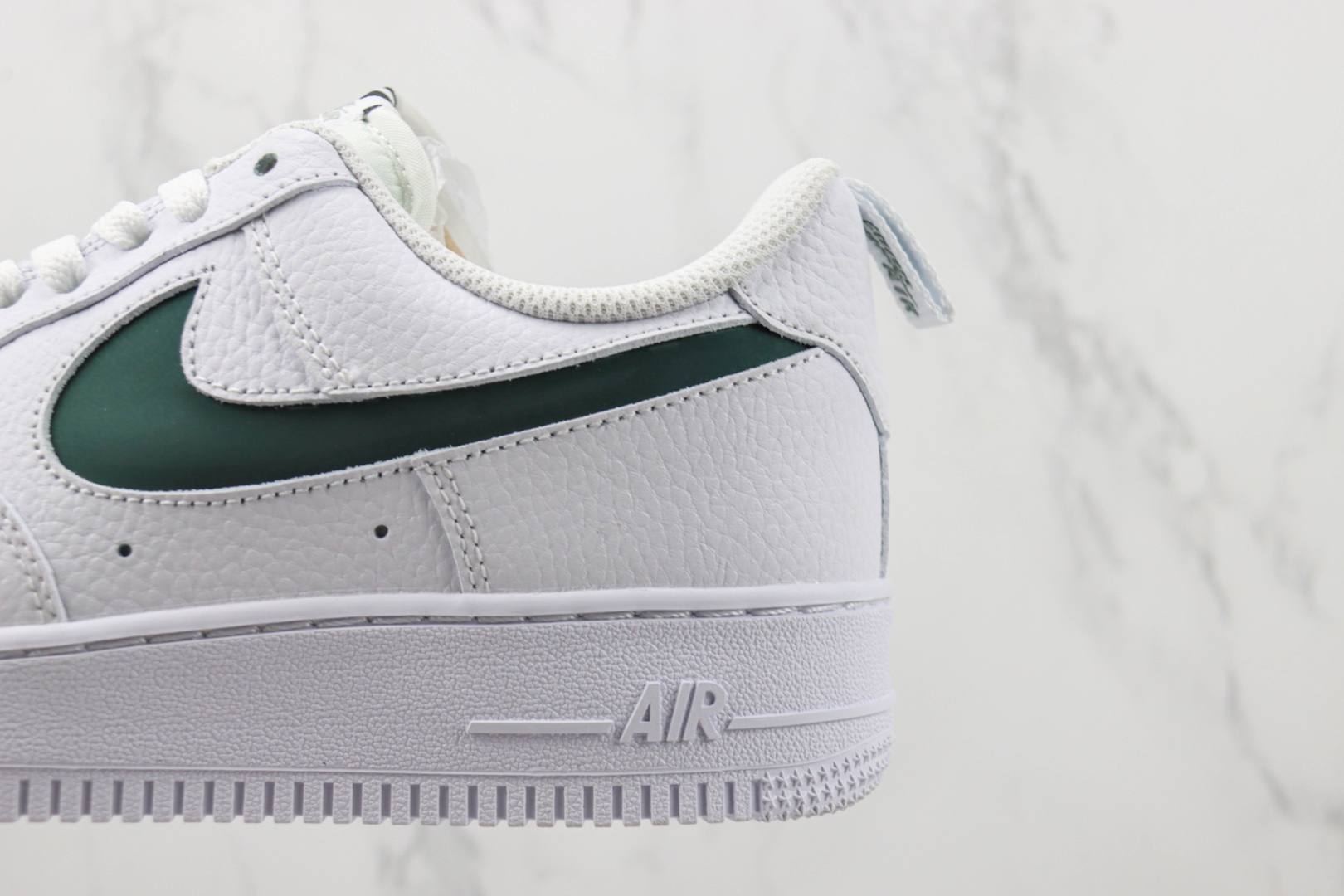 Reflective hook white and green Nike Air Force 1 Low Item No.: CV3039 116