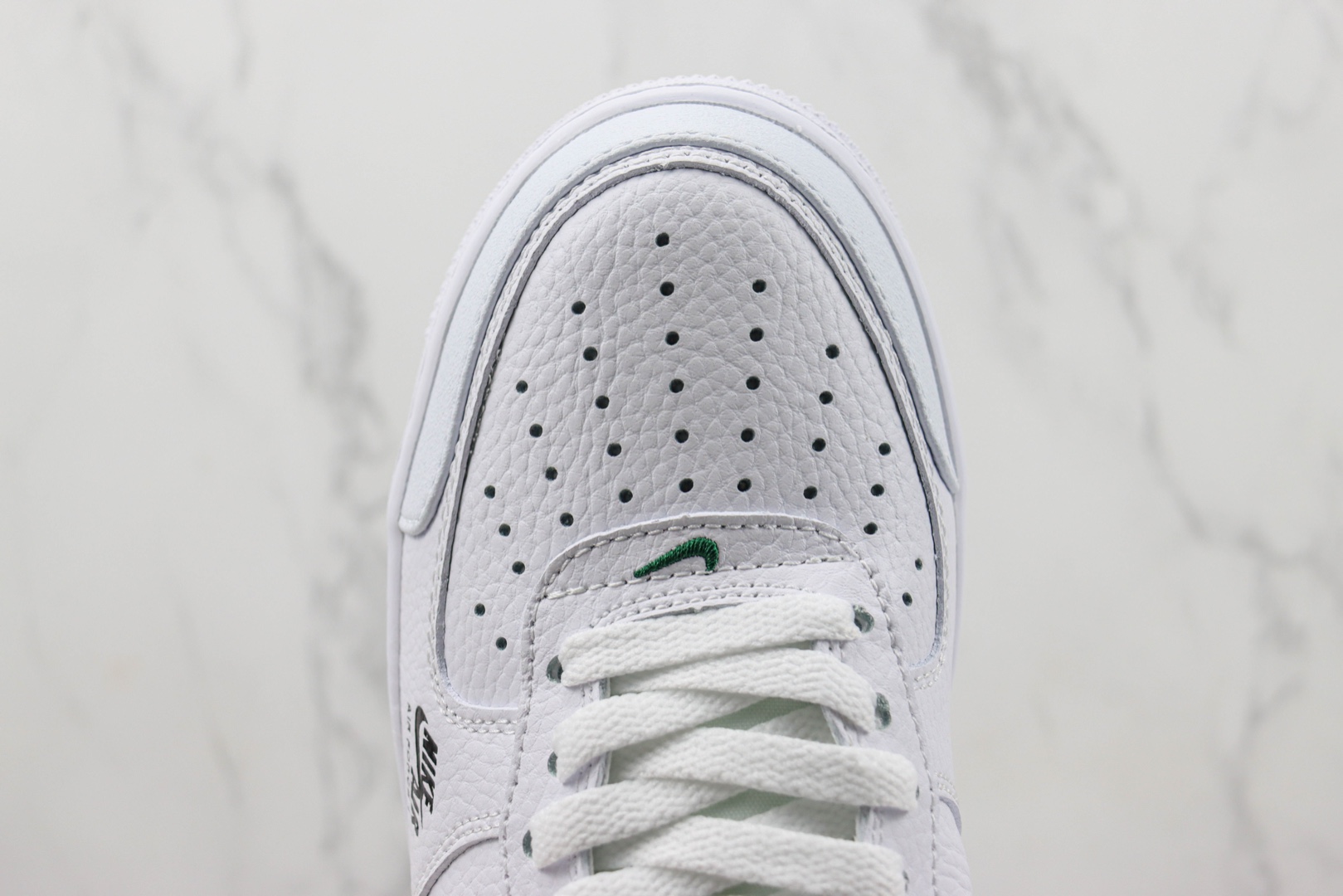 Reflective hook white and green Nike Air Force 1 Low Item No.: CV3039 116