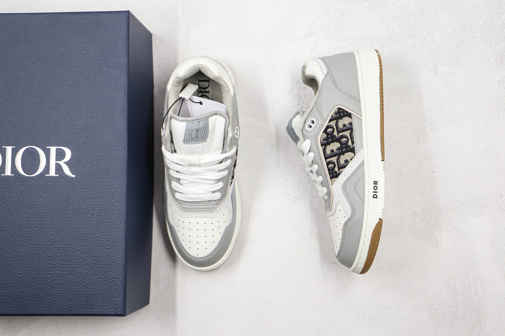 Dior sneakers latest B27 series