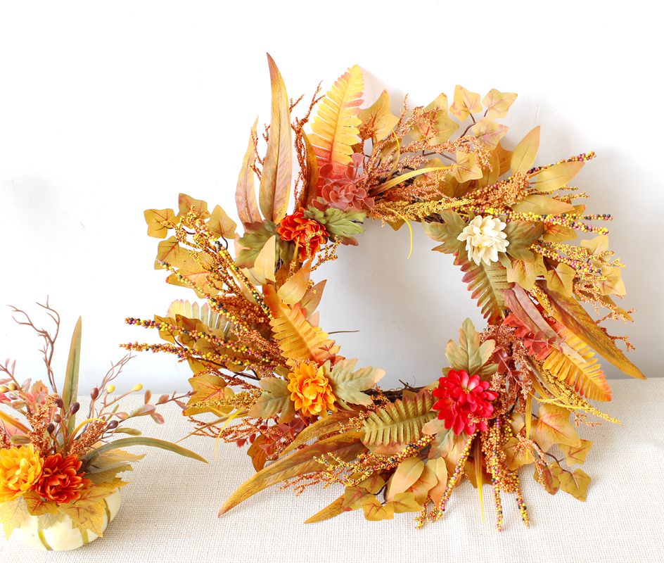 Fall Wreath, Front Door Wreath, Wreath for Fall, Autumn Wreath, Thanksgiving Wreath, Autumn Door Wreath,, Berry/Flower Wreath(No.QH3108/50A)