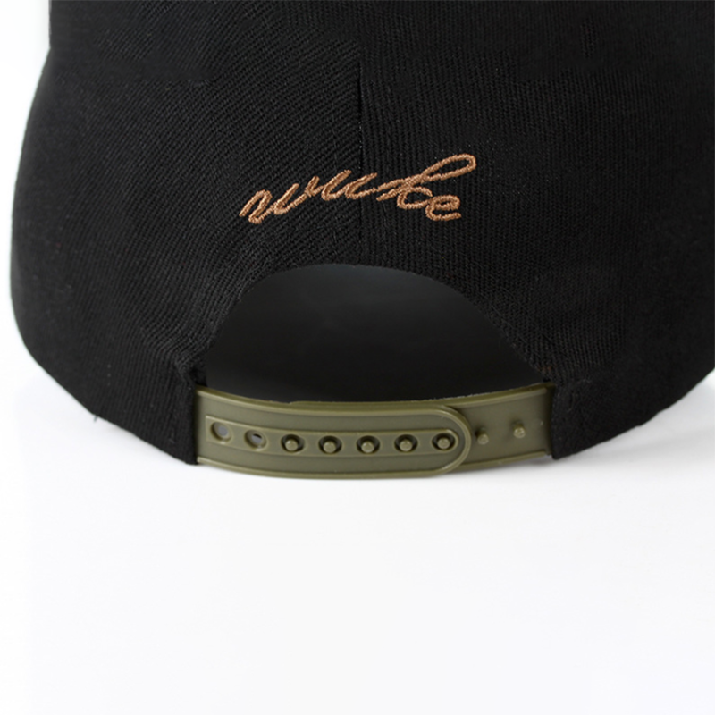 Camouflage Color Matching Maple Leaf Embroidery Casual Hat-Forestso