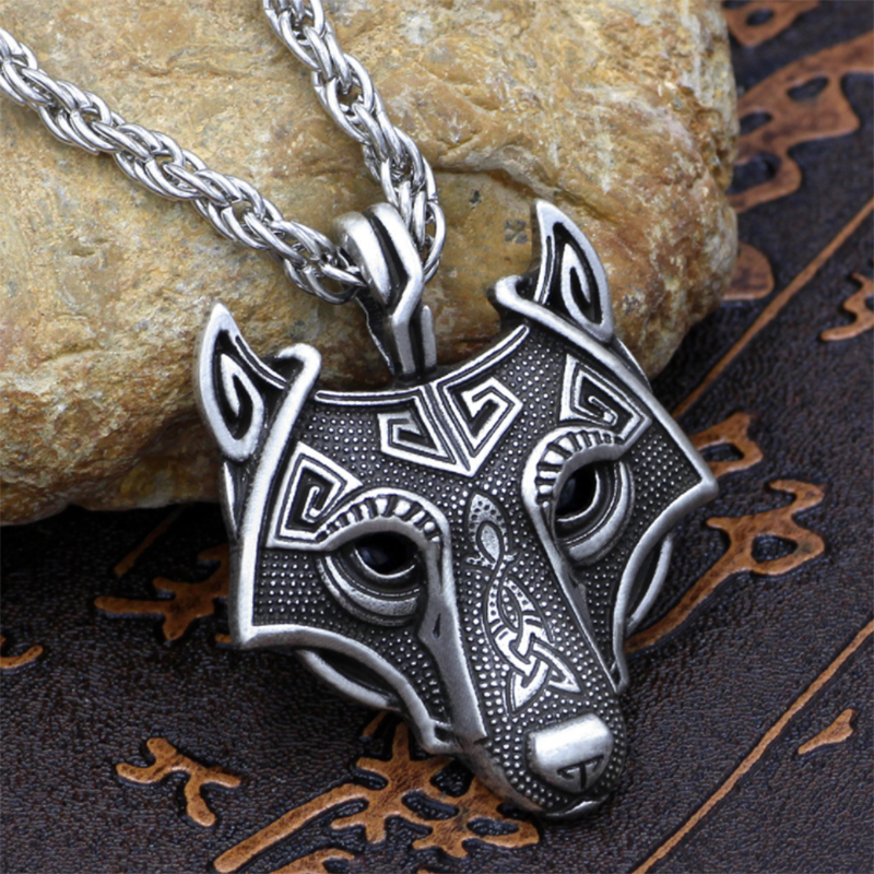 Wolf Head Amulet Pendant Viking Necklace-Forestso