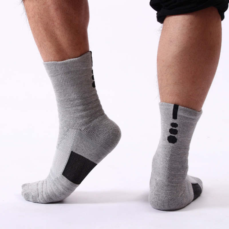 Sports Men's Color-block Sweat-absorbent Cozy Socks-Forestso