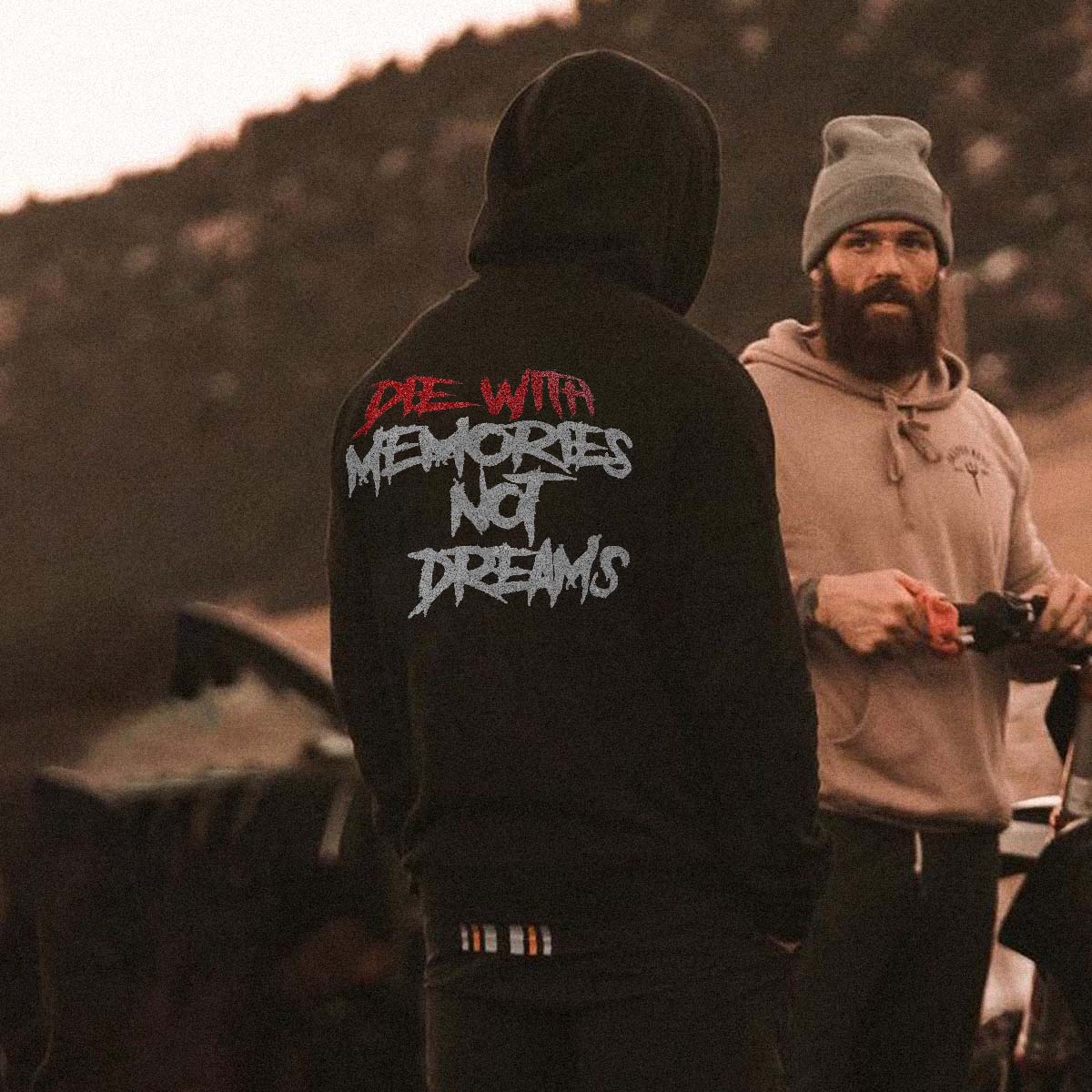  Die With Memories Not Dreams Men's Hoodie-Ranbybox