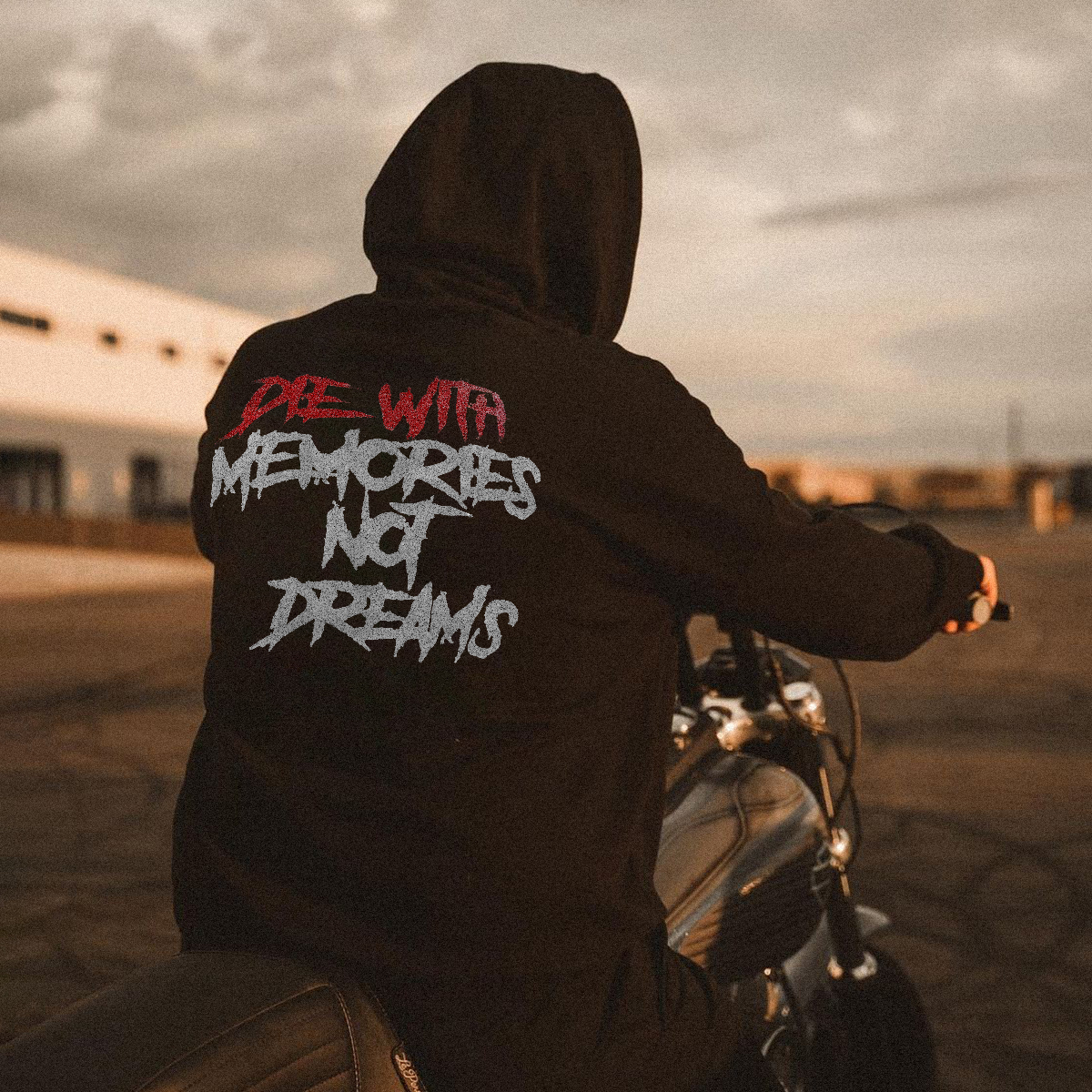  Die With Memories Not Dreams Men's Hoodie-Ranbybox