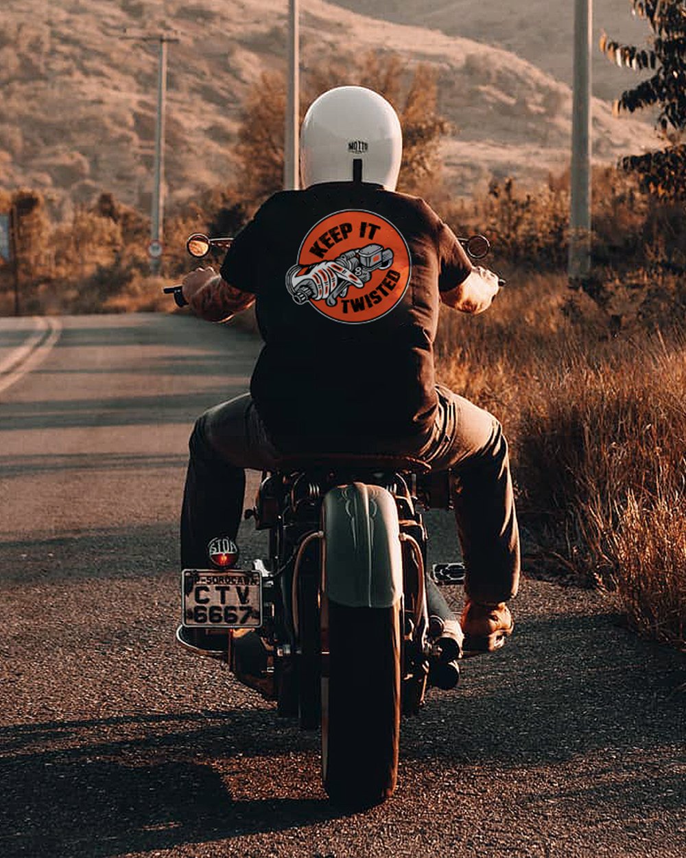  Keep it twisted designer men's fashion t-shirt