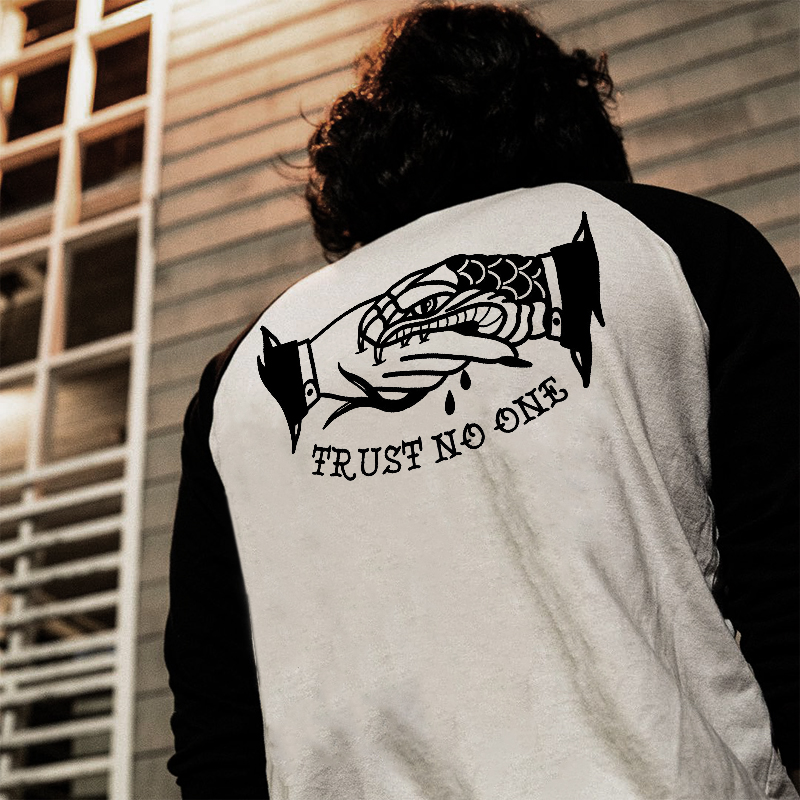  Trust No One Printed Men's Round Neck Long-Sleeve T-shirt-Ranbybox