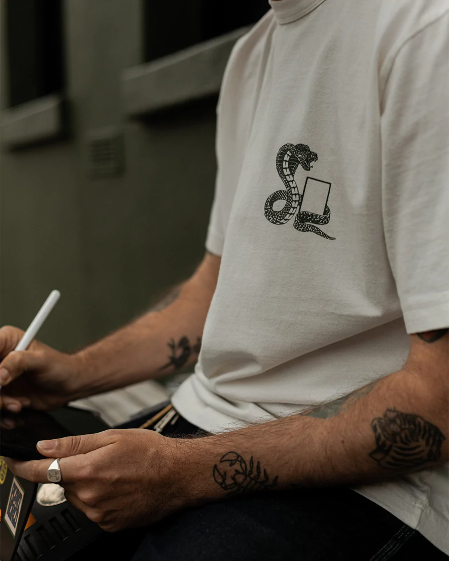 Gone Like The Wind Printed Skull T-shirt-Ranbybox