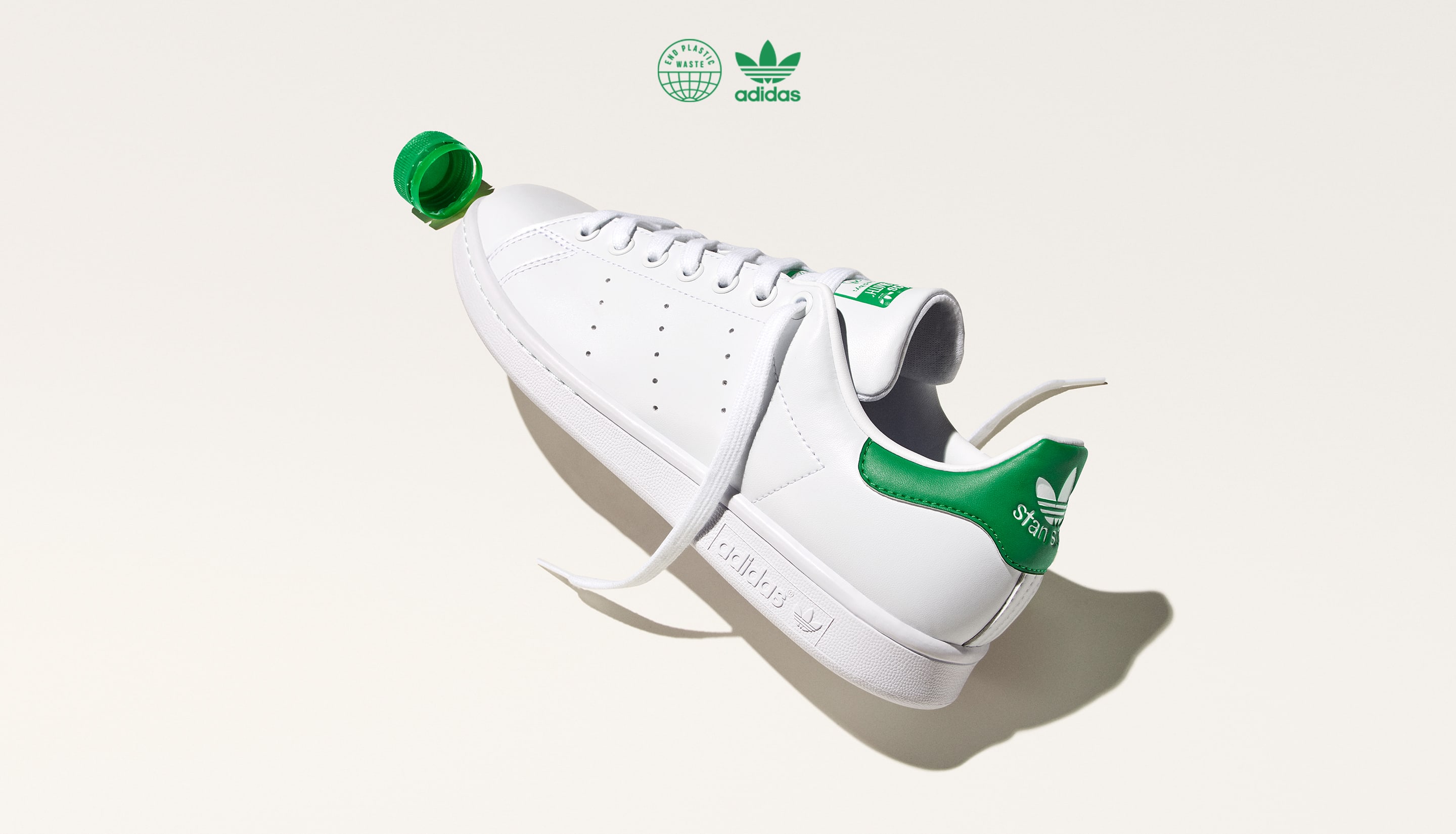 Stan Smith shoes with a bottle cap on one toe next to crumpled water bottles. Next to them, a collage of models wearing the shoes.