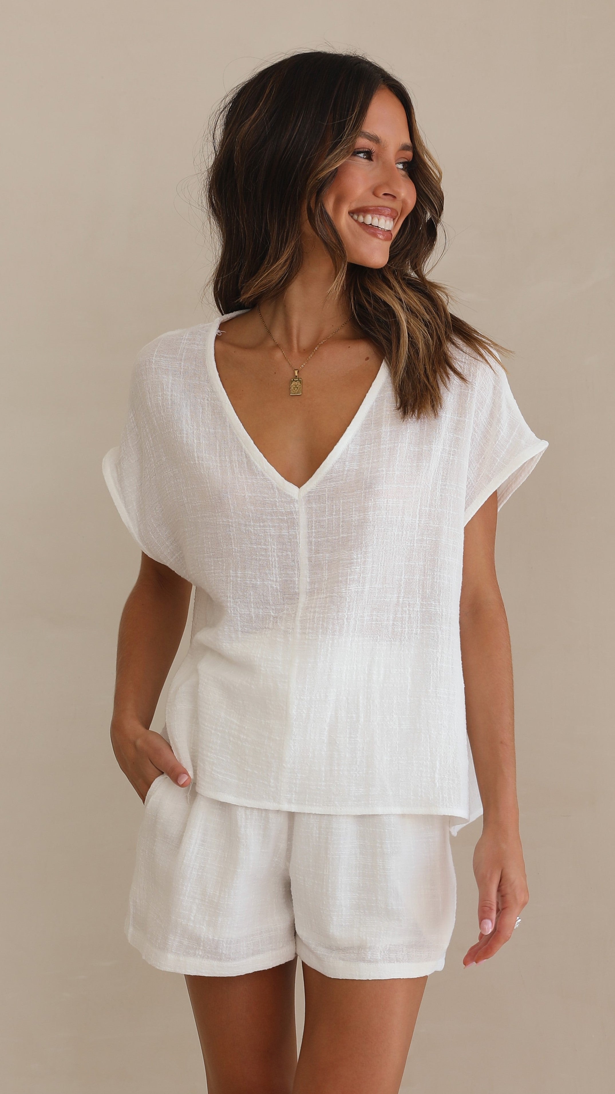 Cabo Shorts - White-Sunshines Bliss