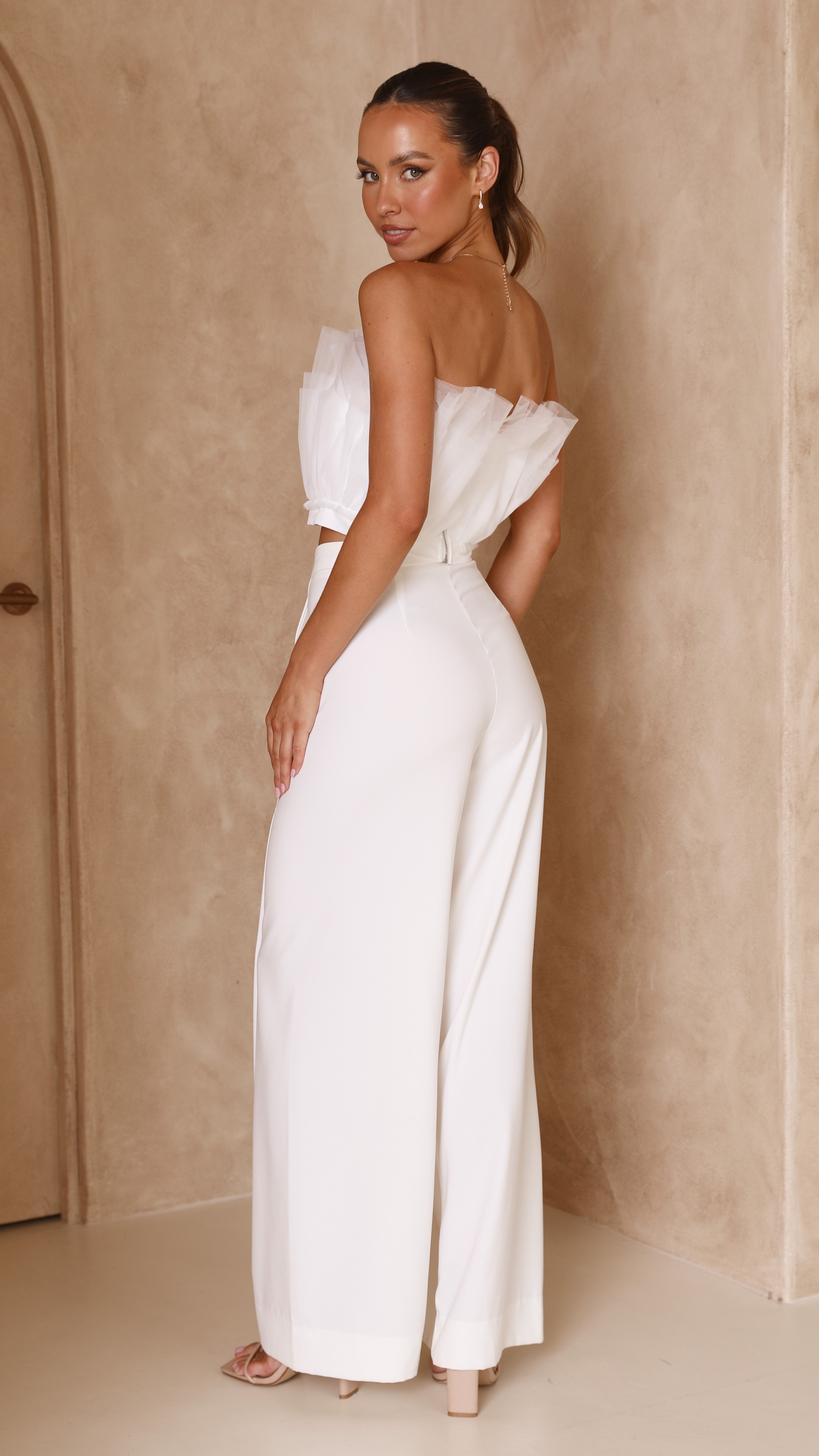 Carrie Top - White-Sunshines Bliss