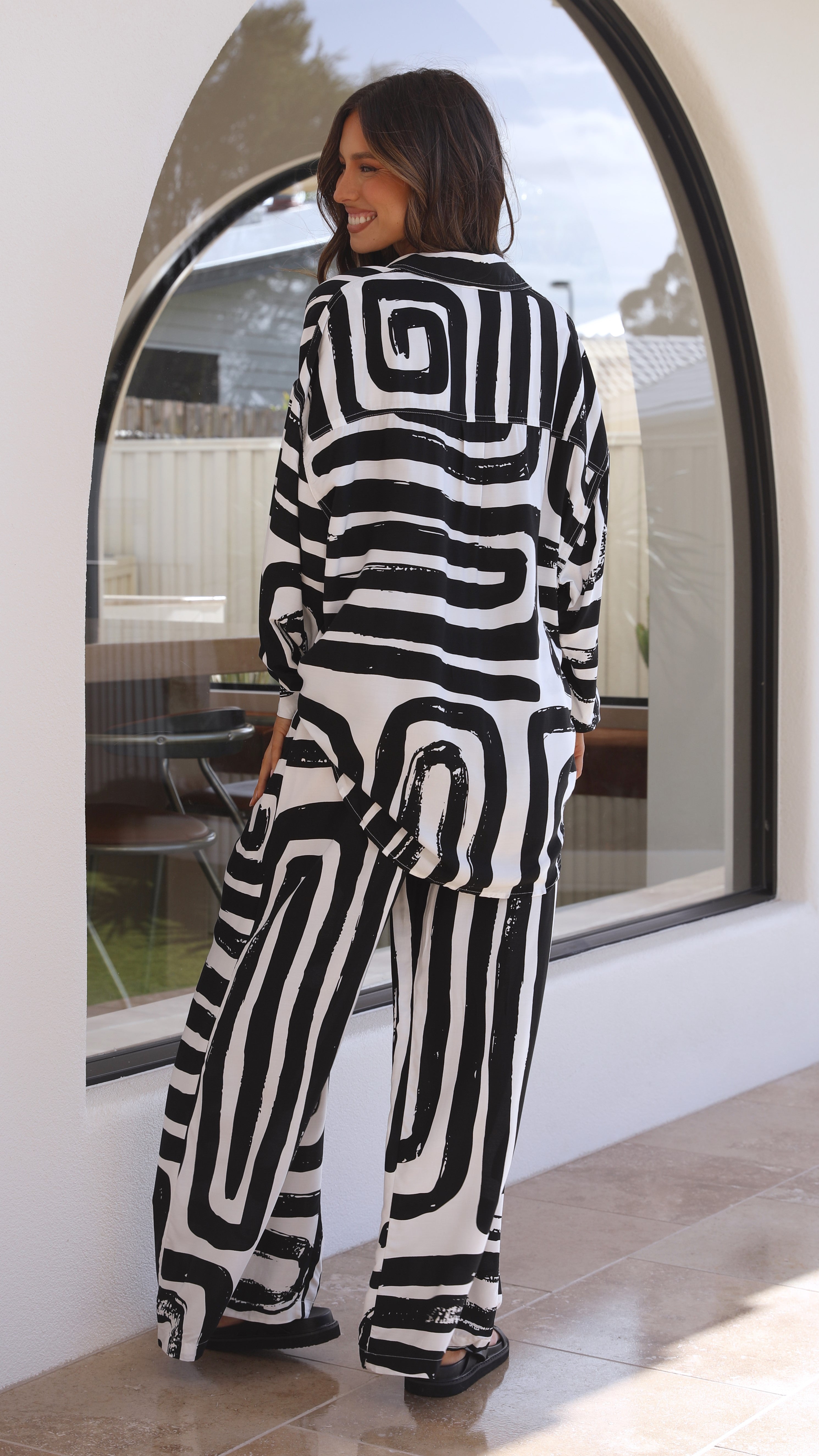 Novella Shirt - Bold Beauty Print-Sunshines Bliss