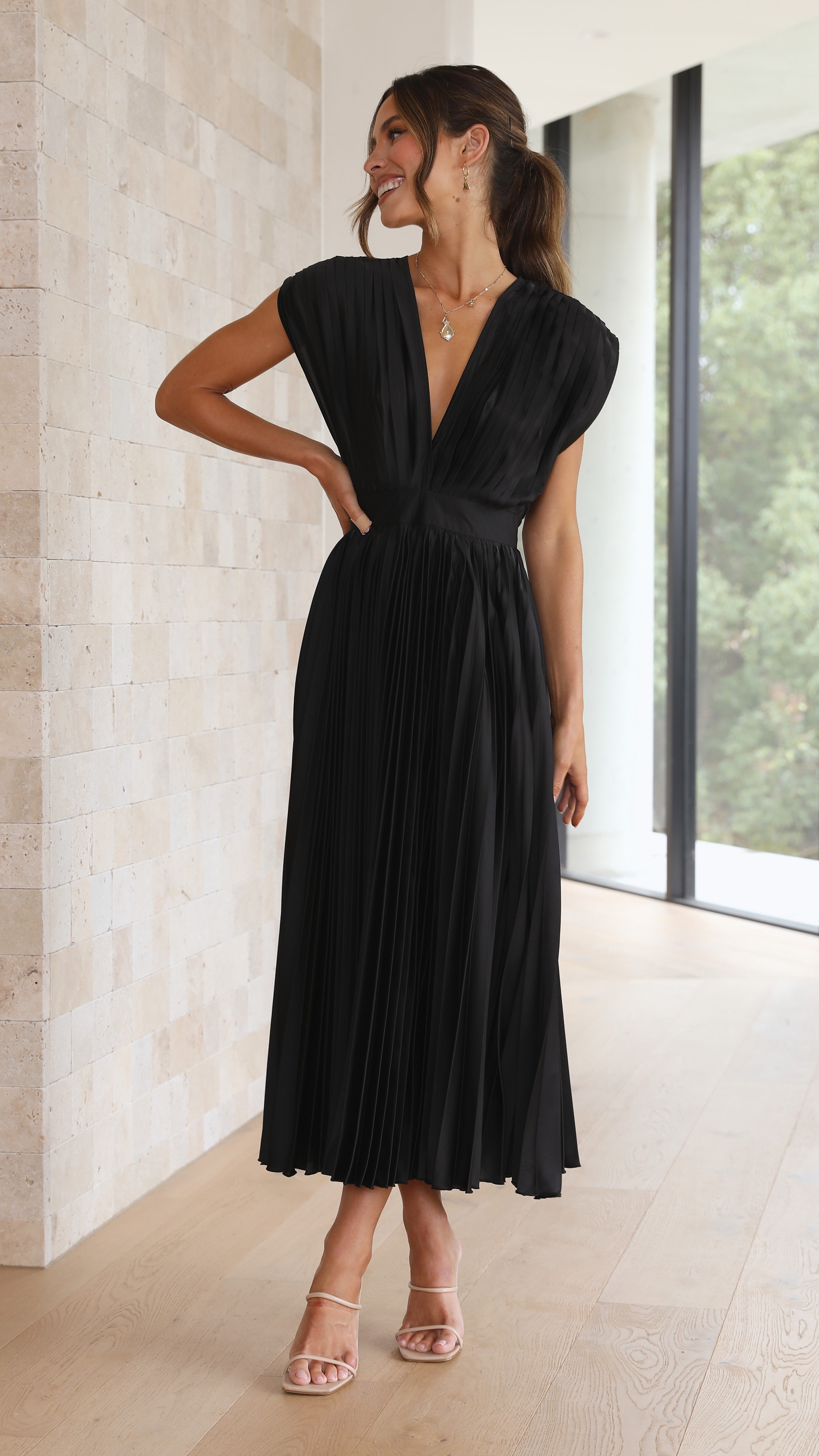 Gina Maxi Dress - Black-Sunshines Bliss