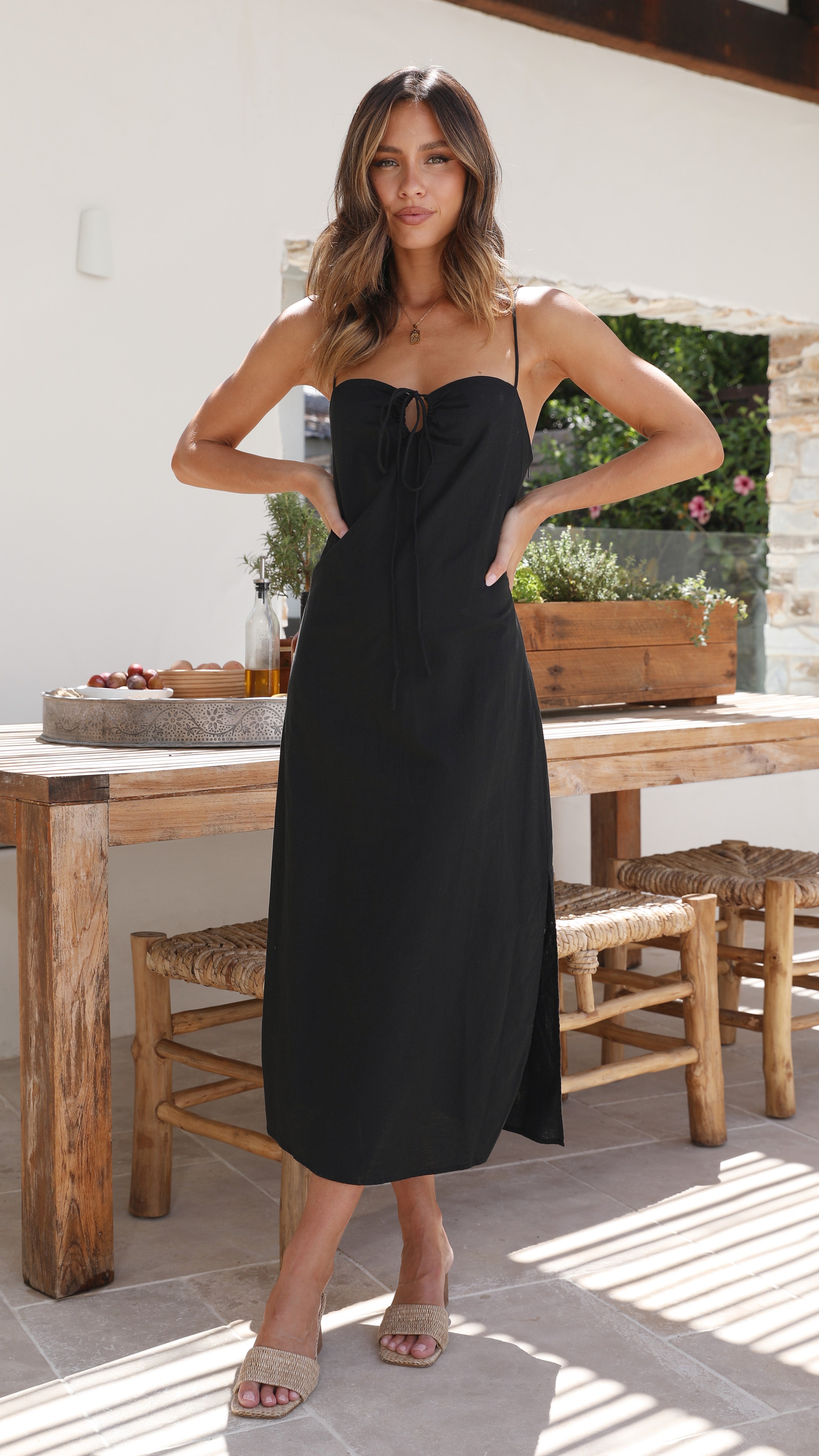 Neri Midi Dress - Black-Sunshines Bliss