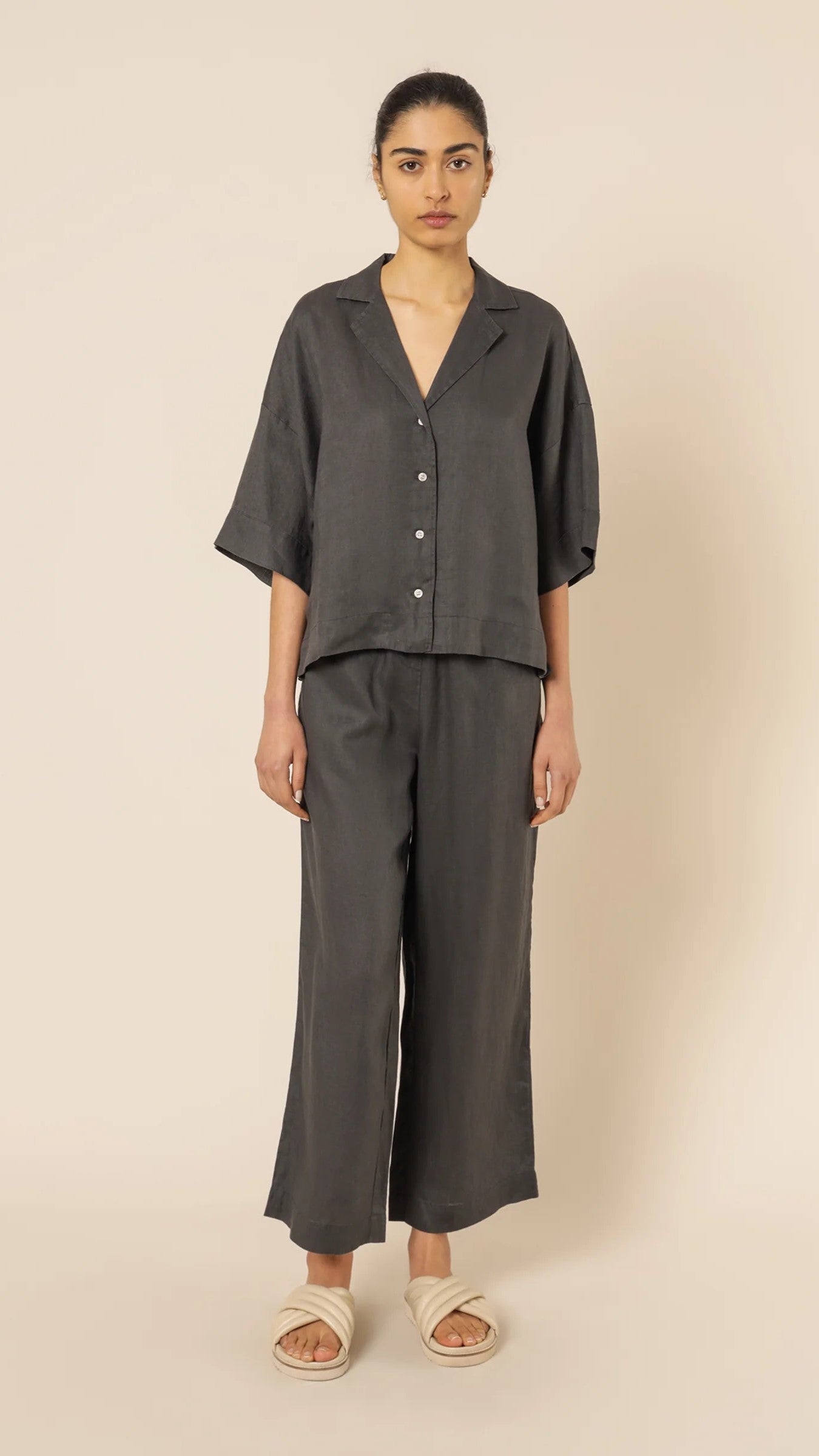 Linen Lounge Shirt - Coal-Sunshines Bliss