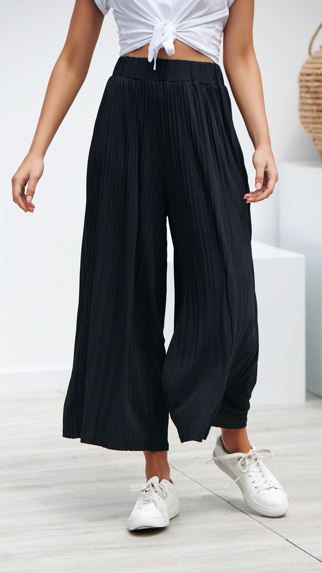 Loyal Heart Culottes - Black-Sunshines Bliss