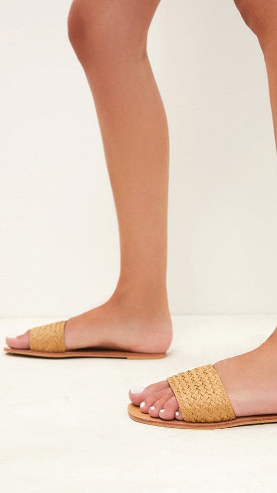 Henrik Slide - Natural Raffia-Sunshines Bliss