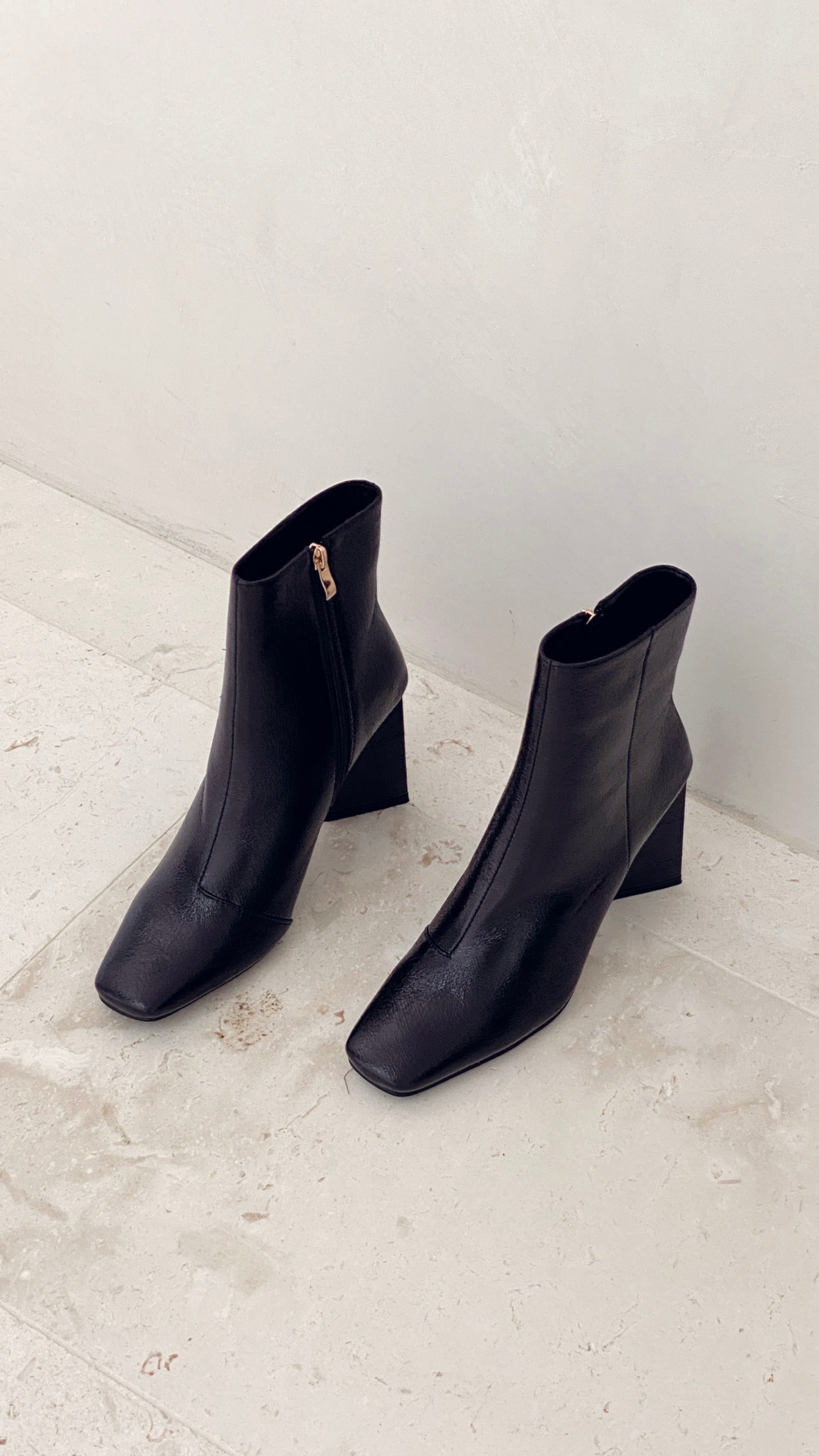 Innis Boot - Black-Sunshines Bliss