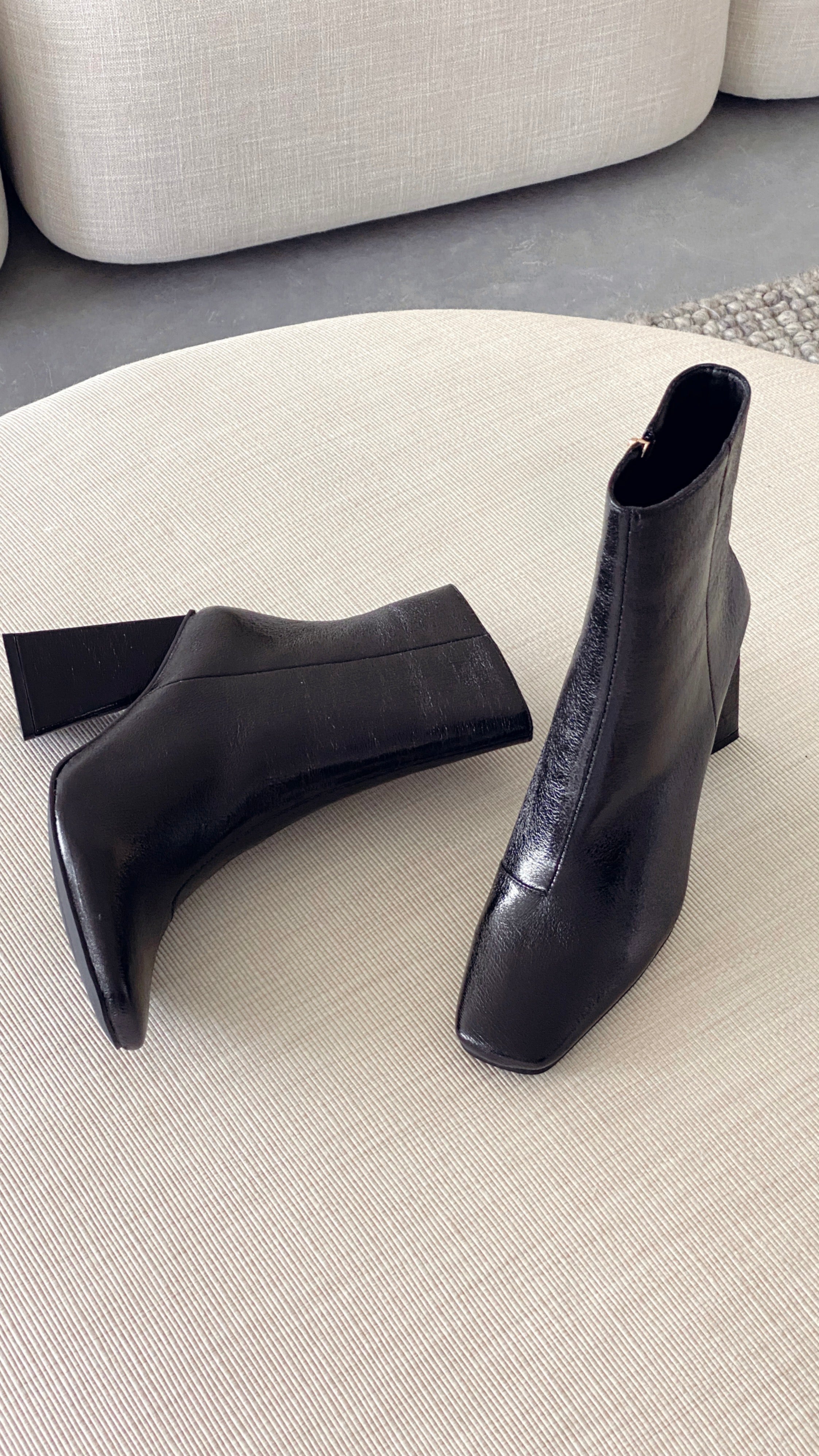 Innis Boot - Black-Sunshines Bliss