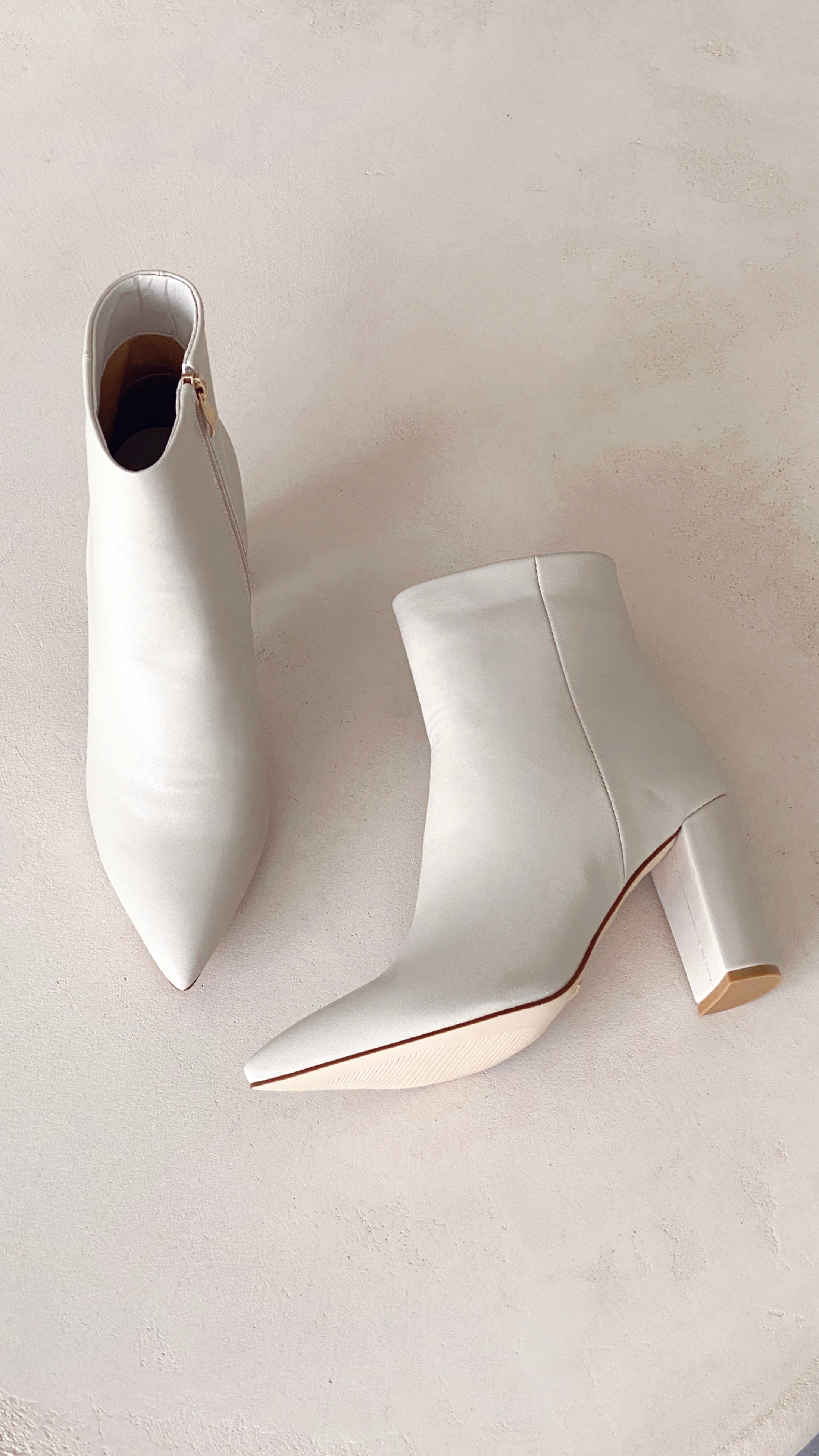 Stazie Boot - Plaster-Sunshines Bliss