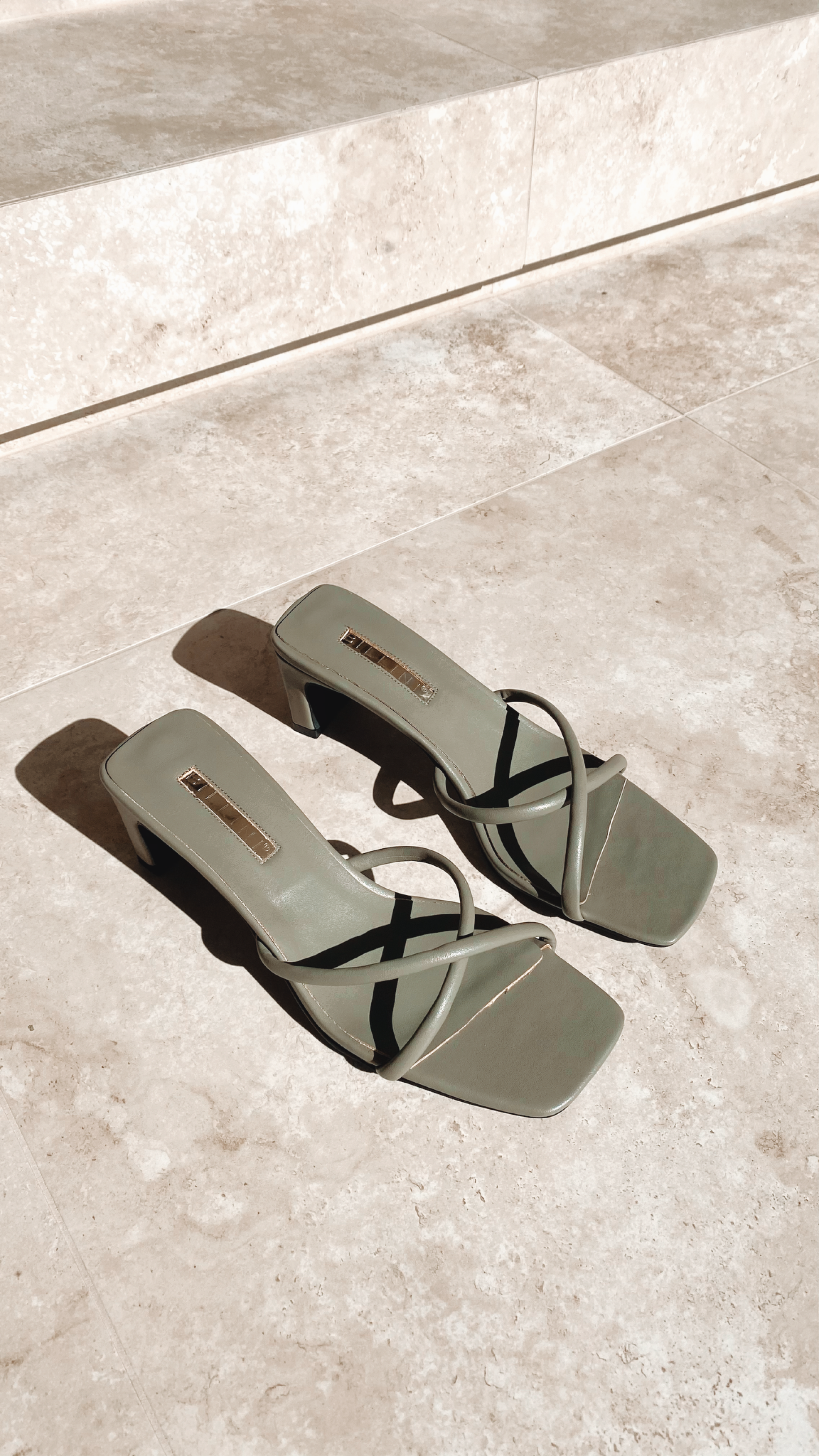 Gaza Mule - Army-Sunshines Bliss