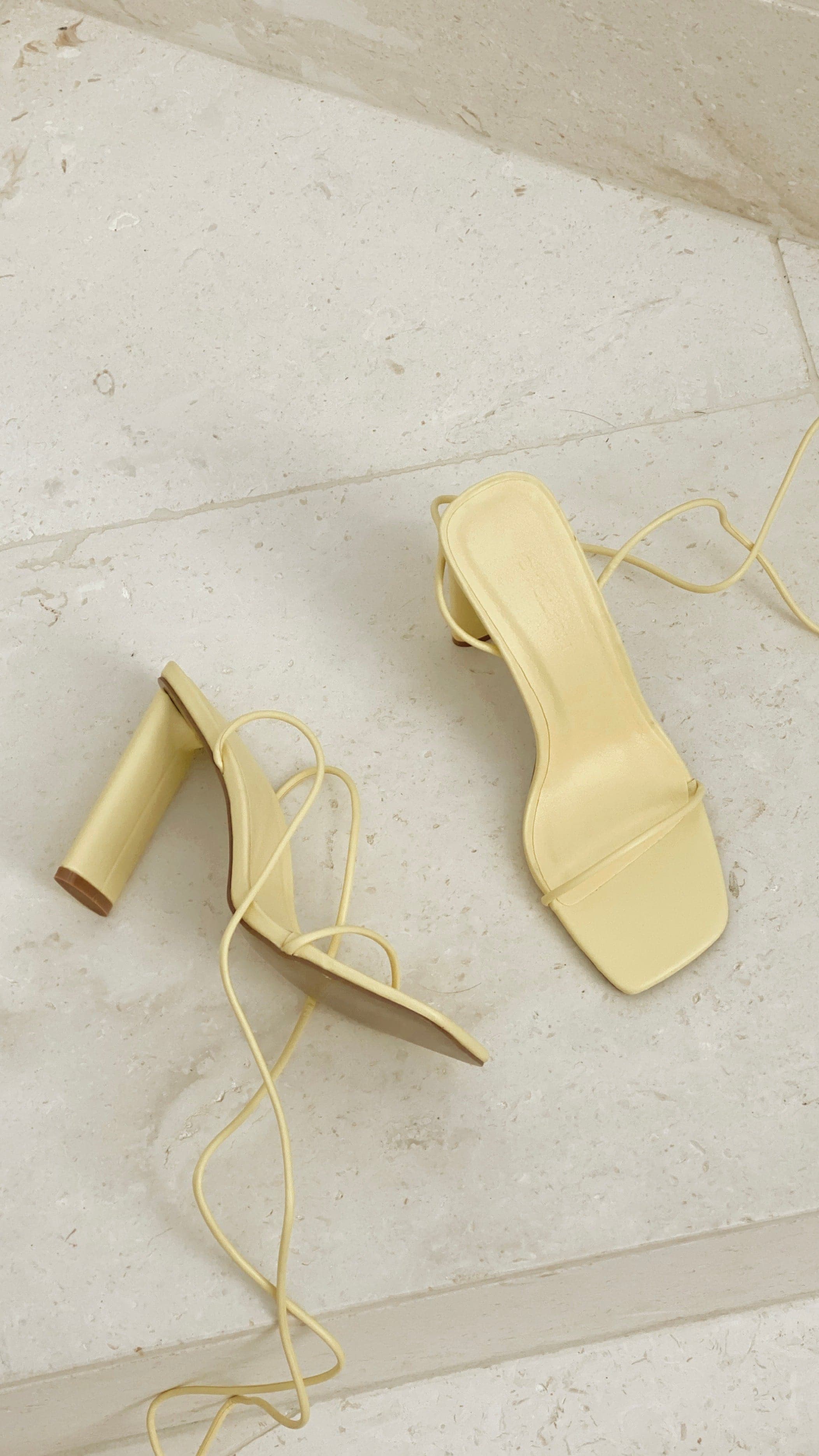 Page Heel - Butter-Sunshines Bliss