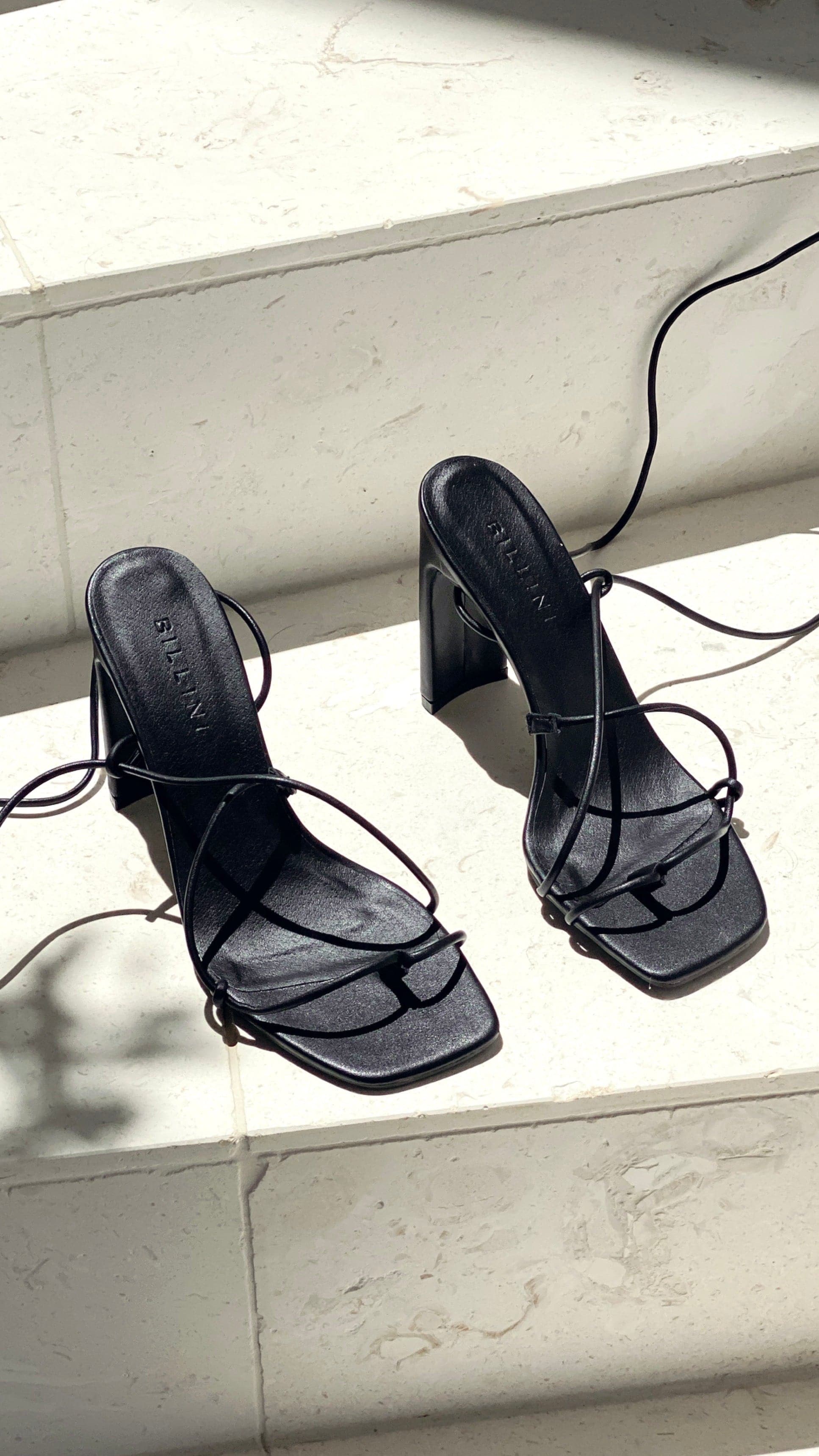 Hannah Heel - Black-Sunshines Bliss