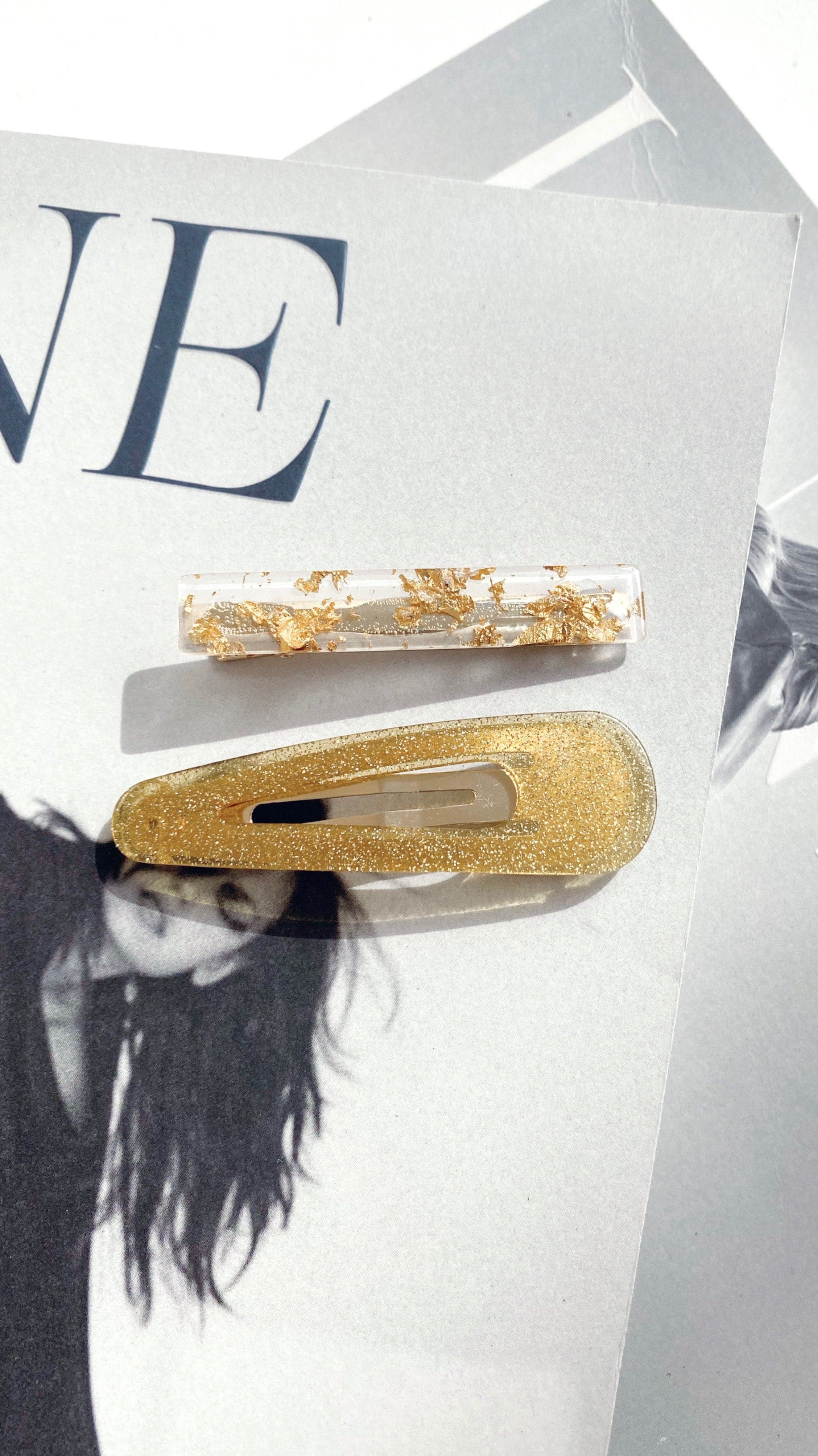 Britta Resin Hair Clip - Gold Glitter-Sunshines Bliss