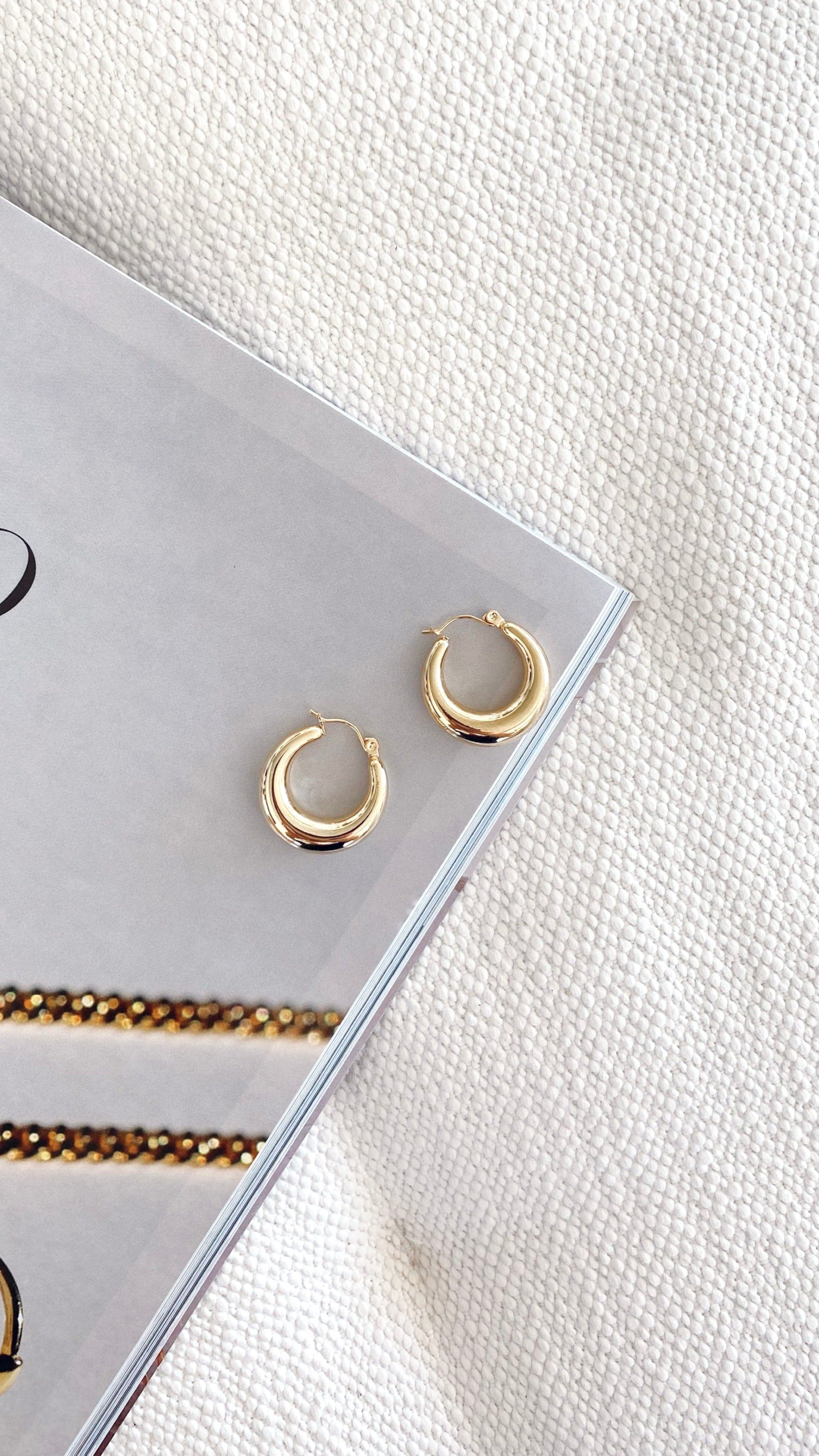 Essential Hoop Earrings - Gold-Sunshines Bliss