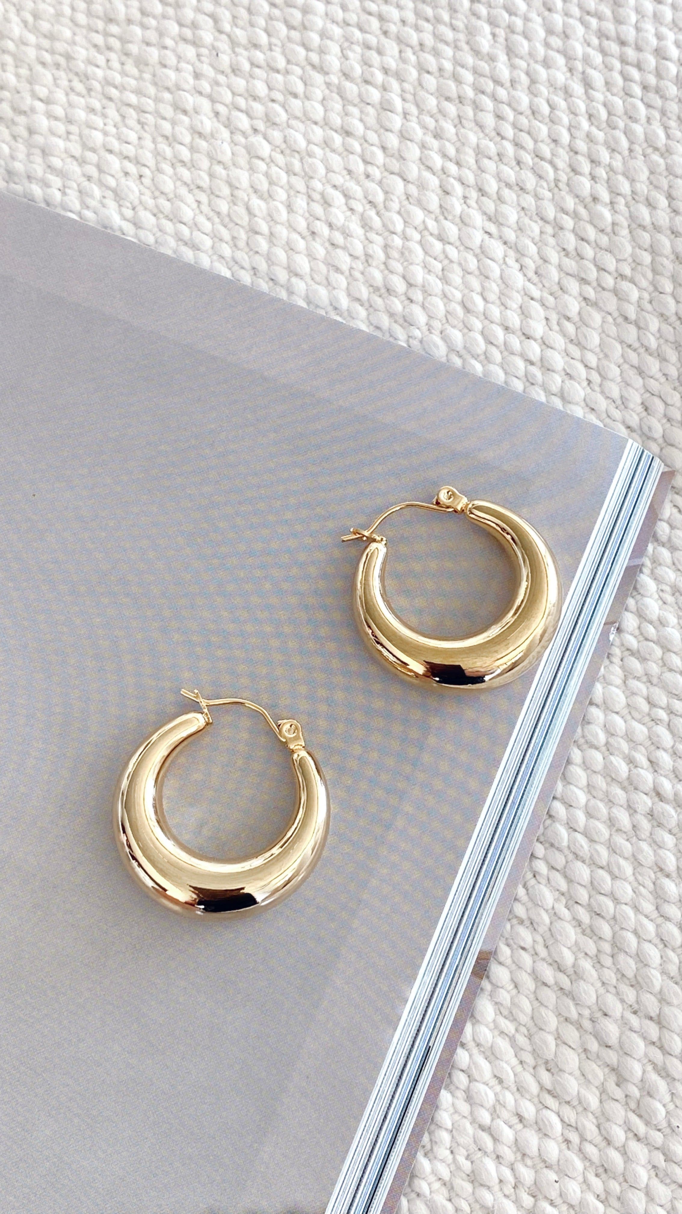 Essential Hoop Earrings - Gold-Sunshines Bliss