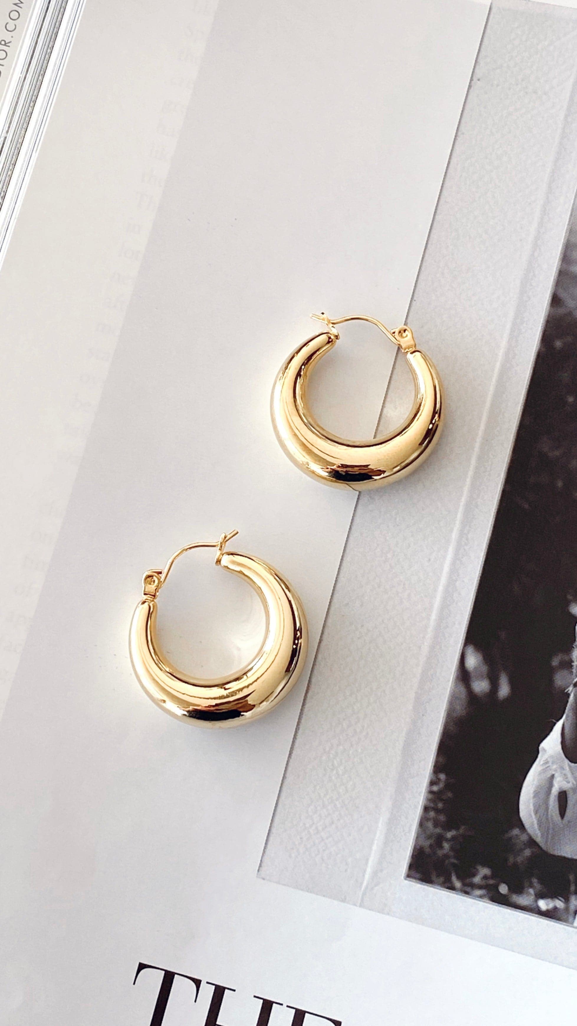 Essential Hoop Earrings - Gold-Sunshines Bliss