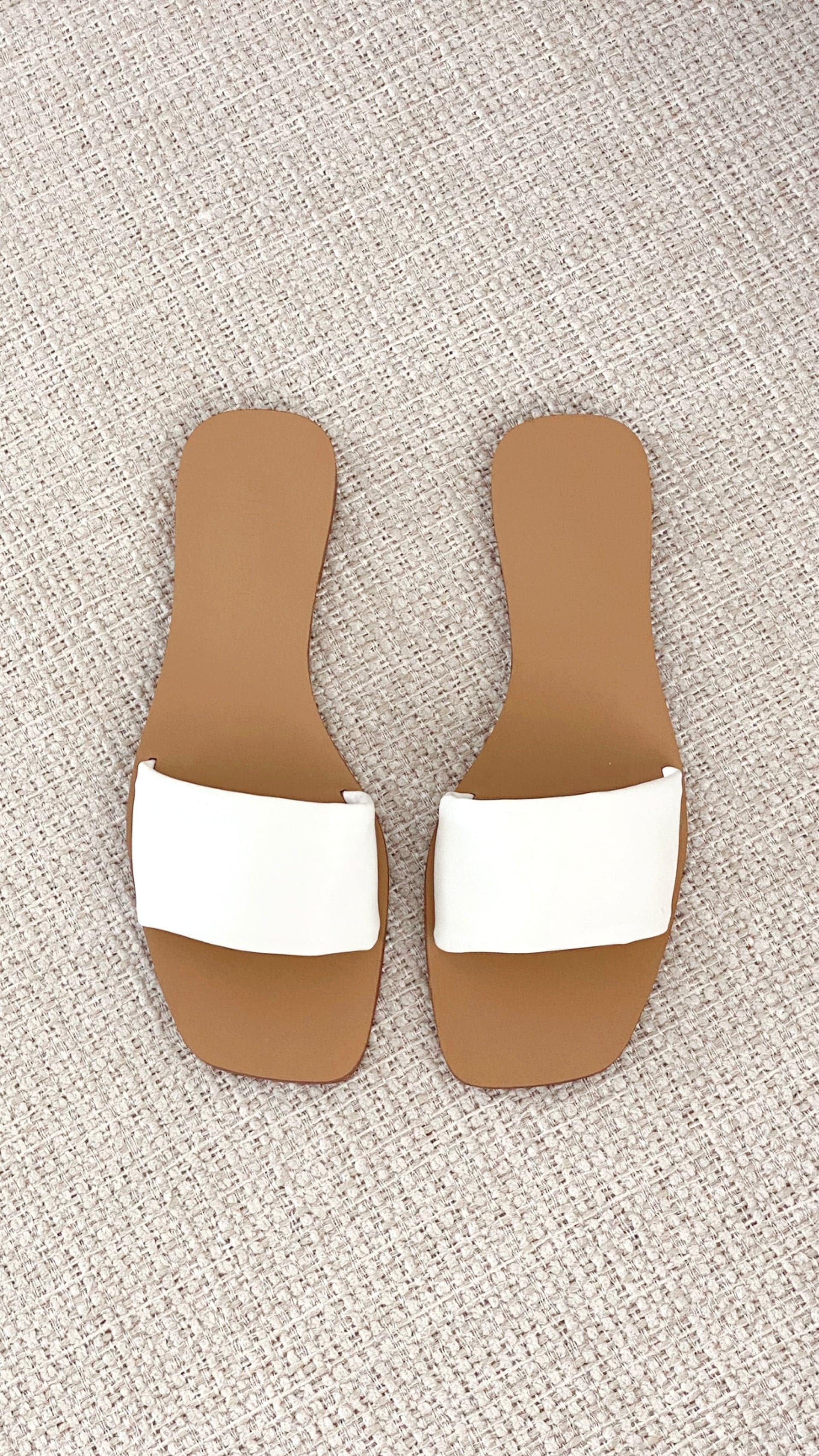 Fayah Slides - White-Sunshines Bliss