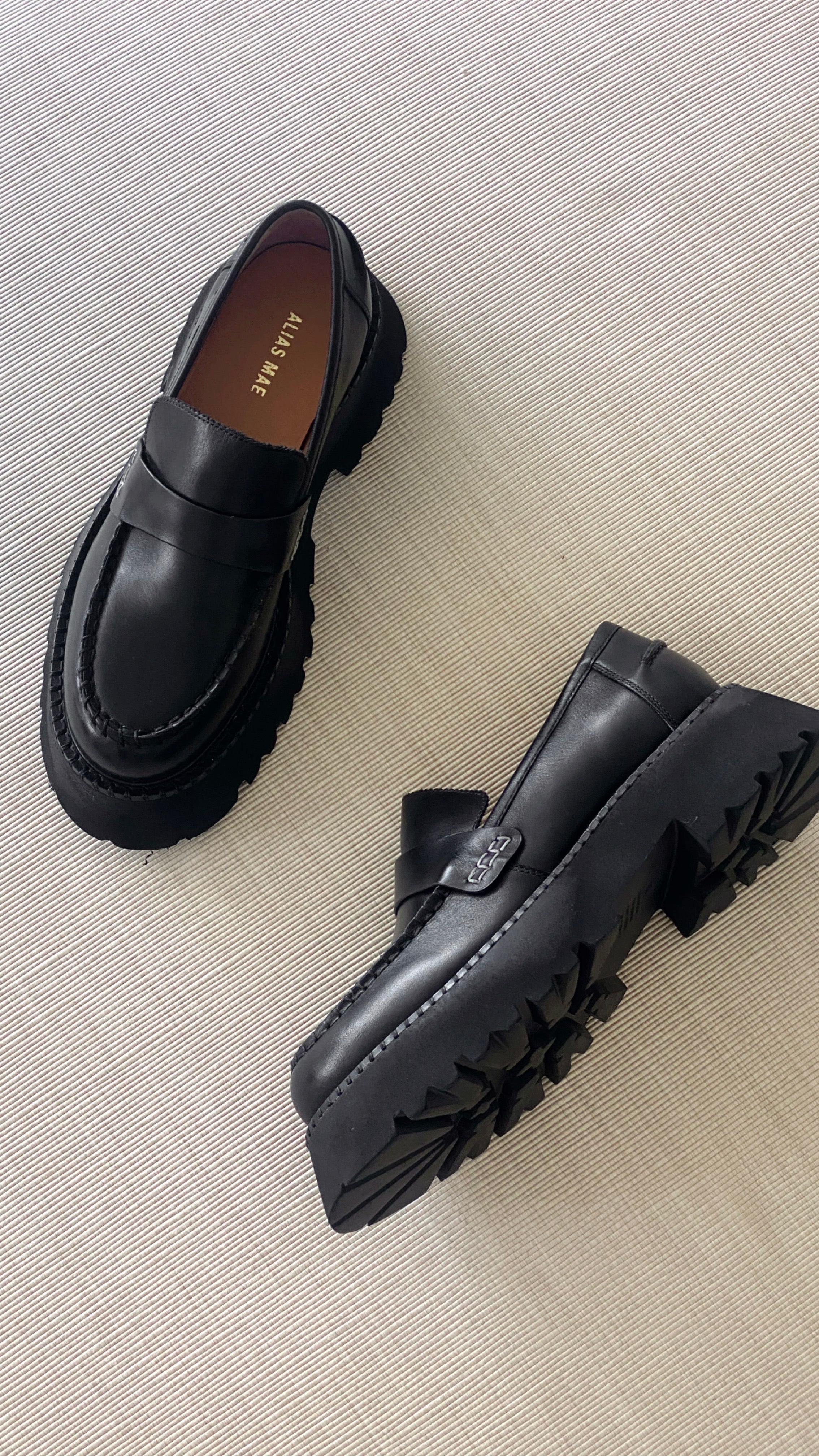 Alias Mae Tammy Loafers - Black-Sunshines Bliss