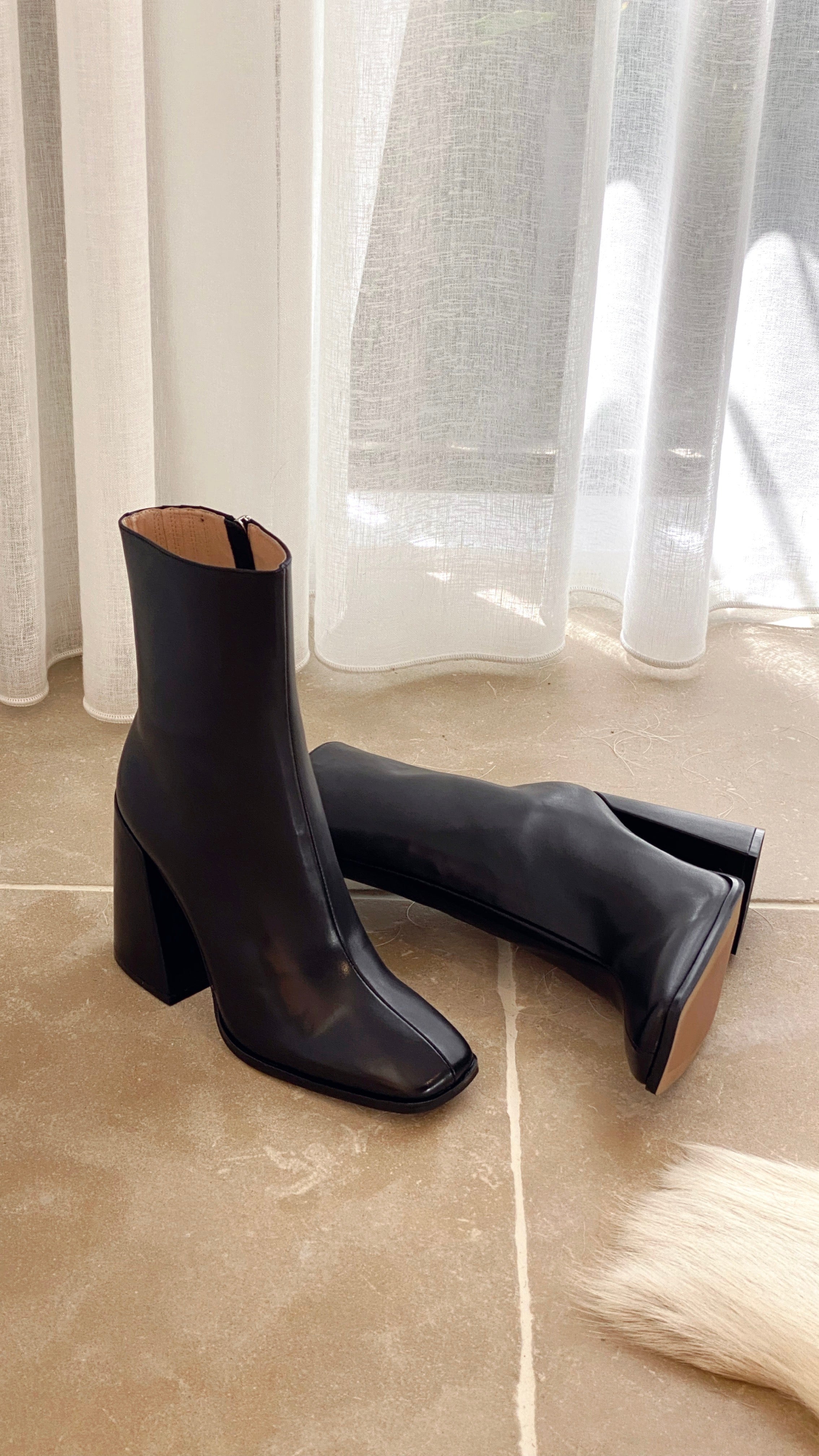 Alias Mae Alana Boot - Black Leather-Sunshines Bliss