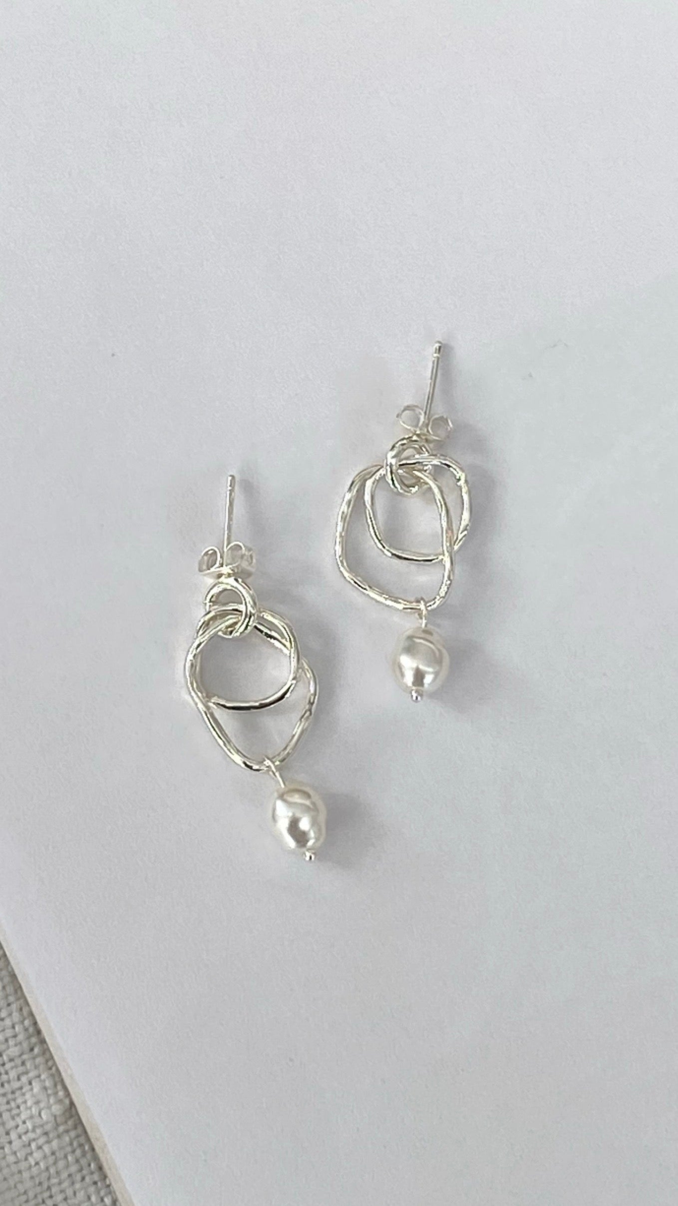 Jaymee Earrings - Silver-Sunshines Bliss