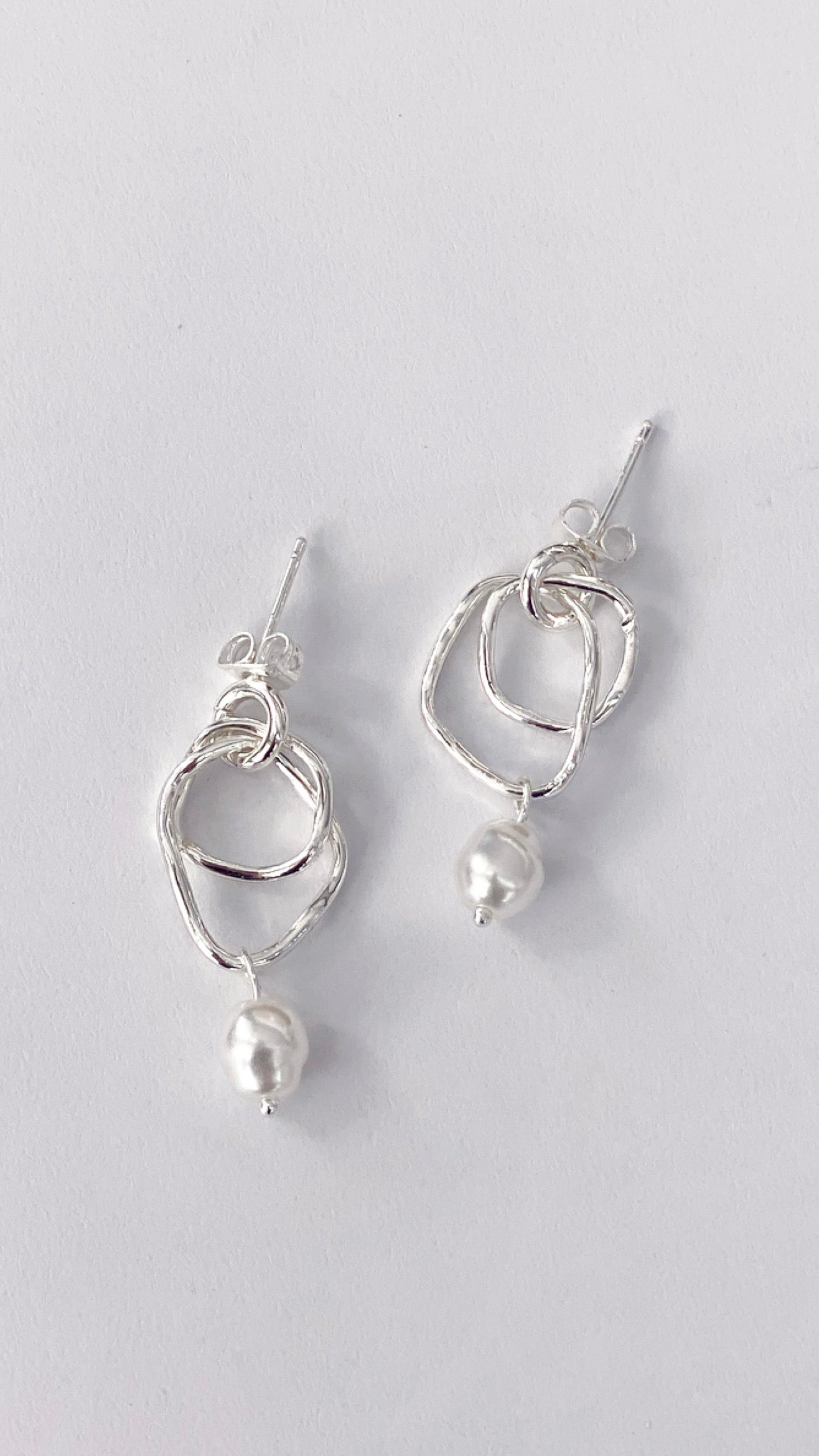 Jaymee Earrings - Silver-Sunshines Bliss