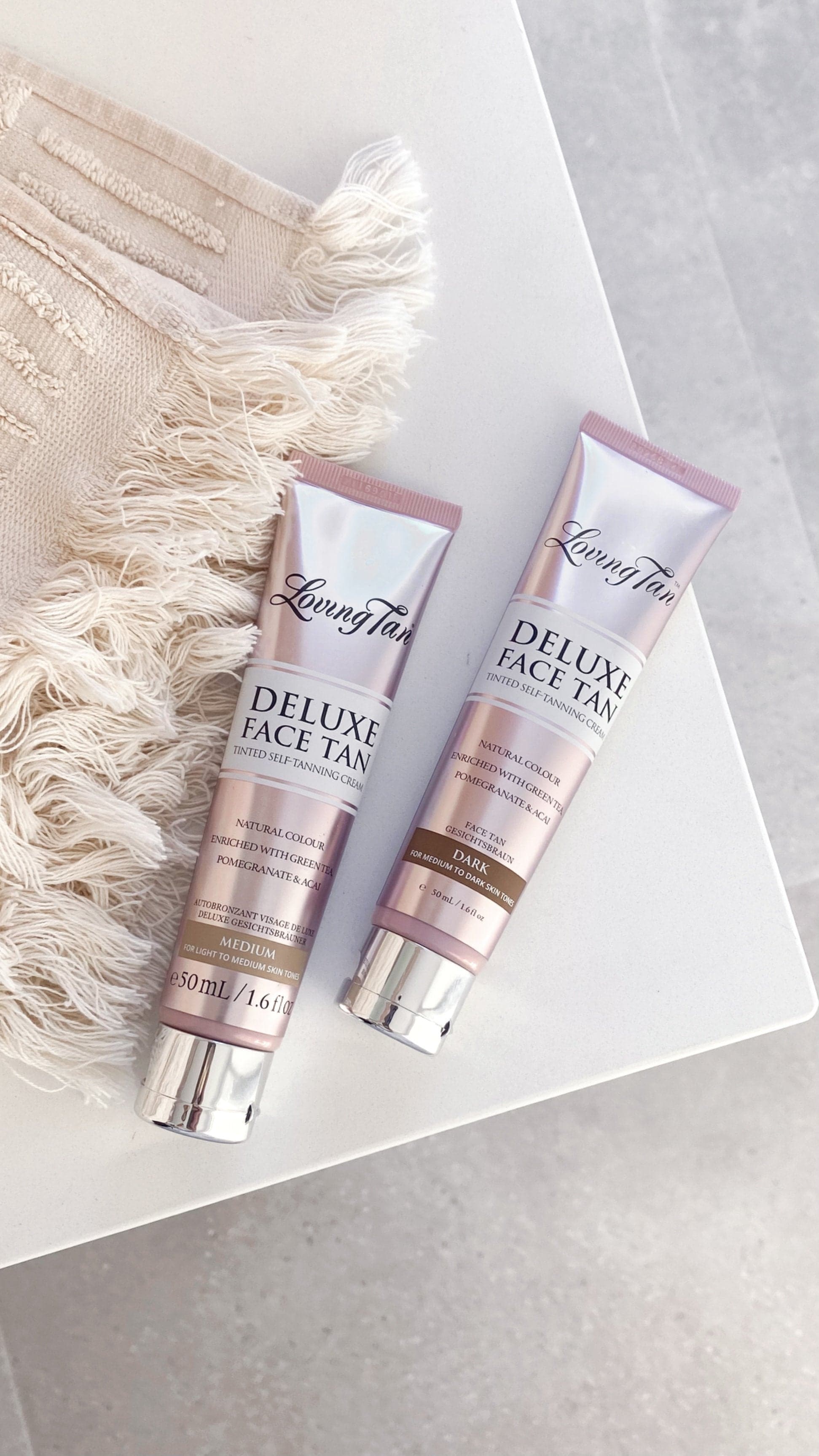 Loving Tan Deluxe Face Tan - Dark-Sunshines Bliss