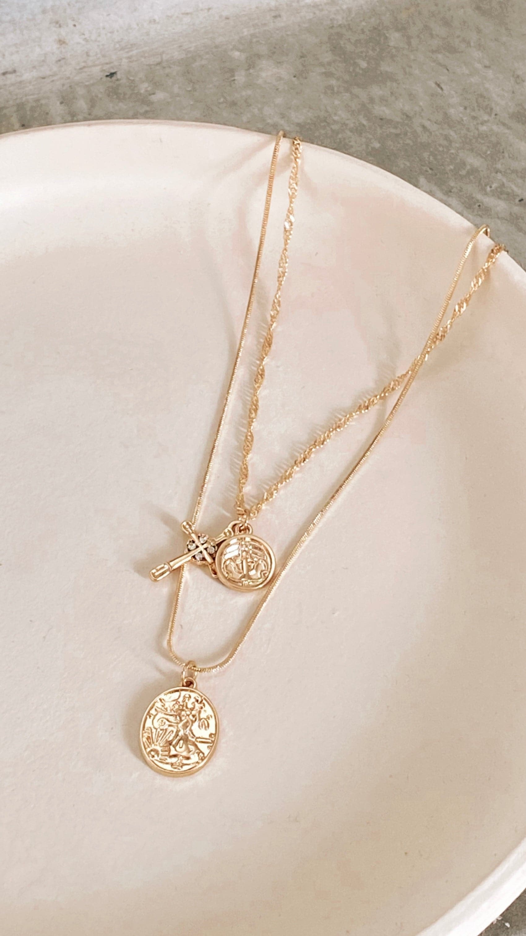 Cordalia Necklace - Gold-Sunshines Bliss