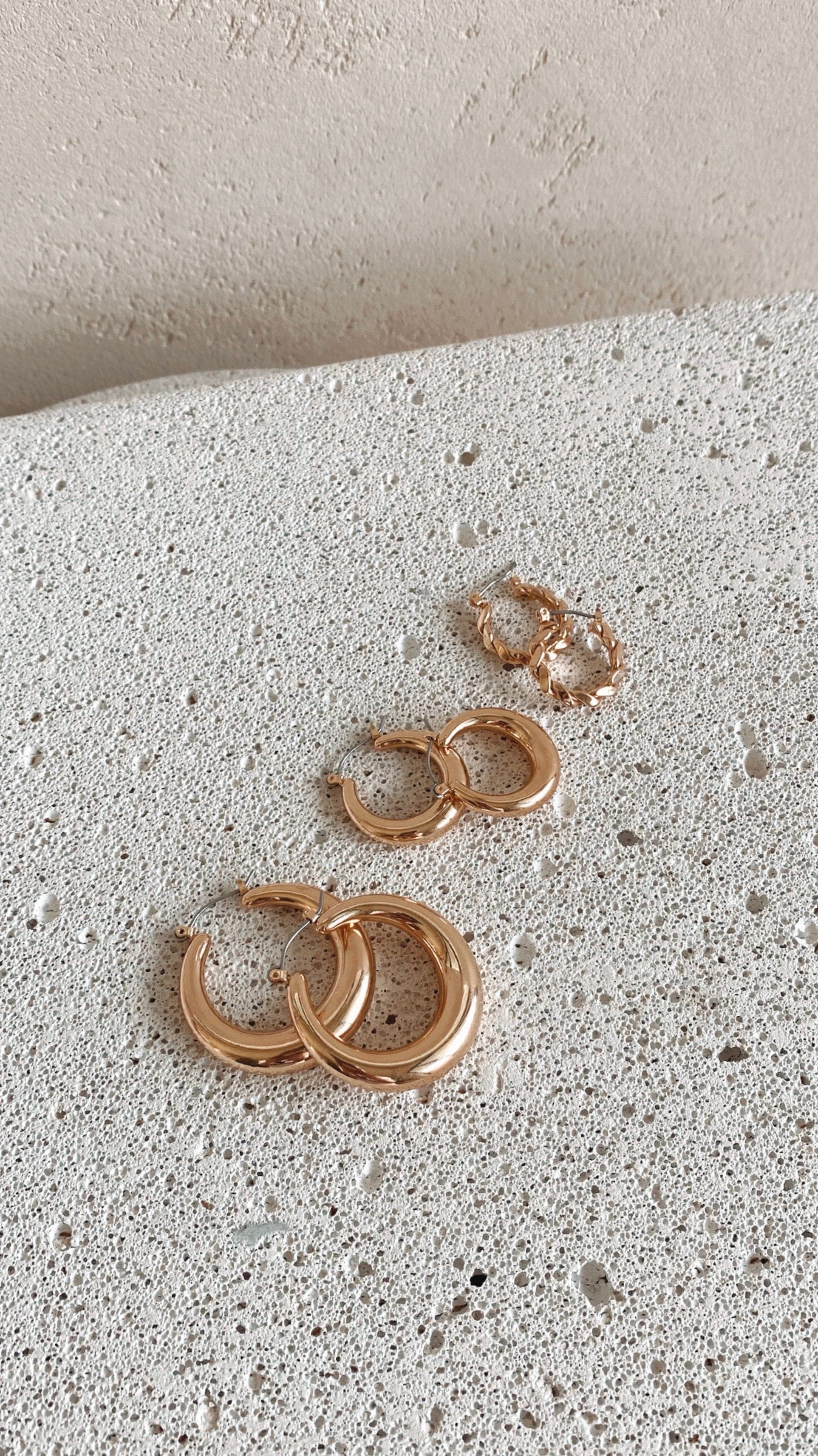 Classic Hoop Set - Gold-Sunshines Bliss