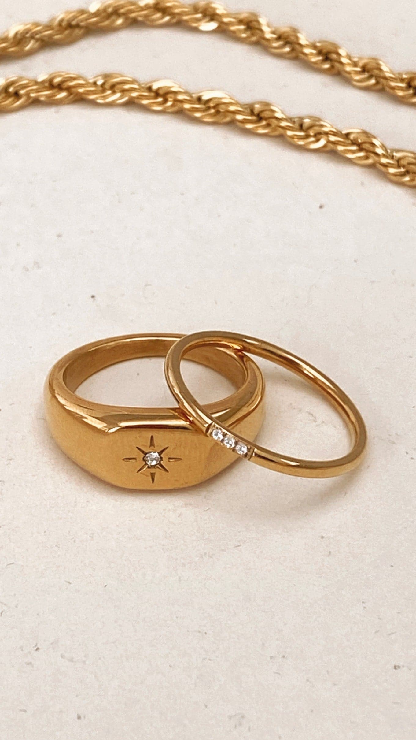Minimal Ring - Gold-Sunshines Bliss