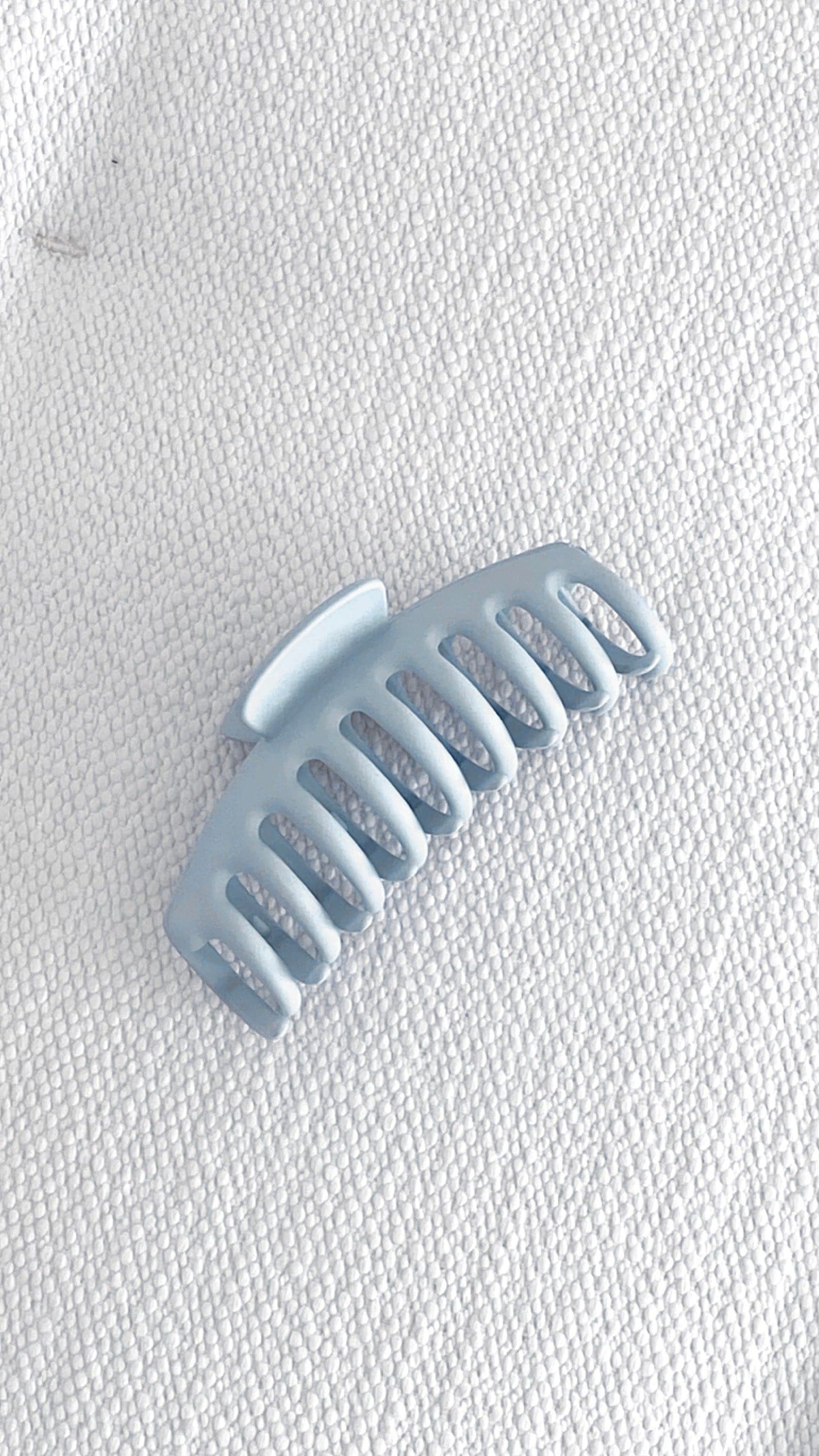 Reese Claw Clip - Sky-Sunshines Bliss