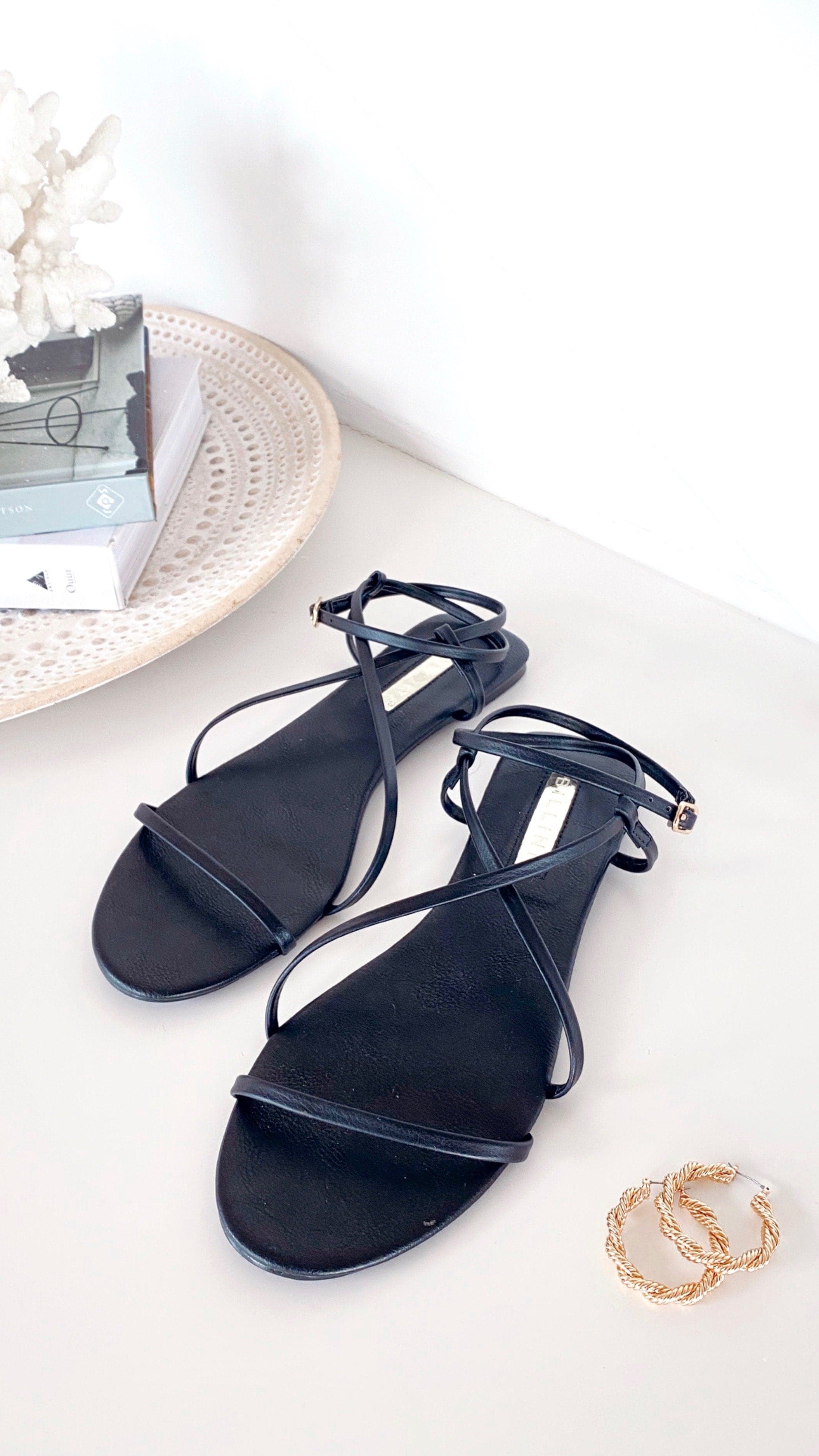 Pacific Sandals - Black-Sunshines Bliss