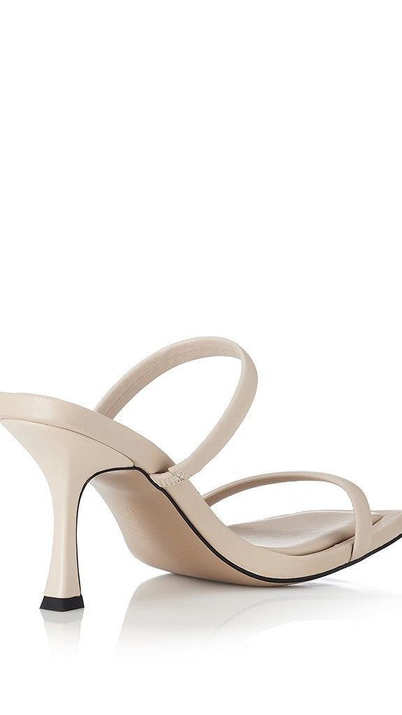 Alias Mae Kasey Heel - Cream-Sunshines Bliss