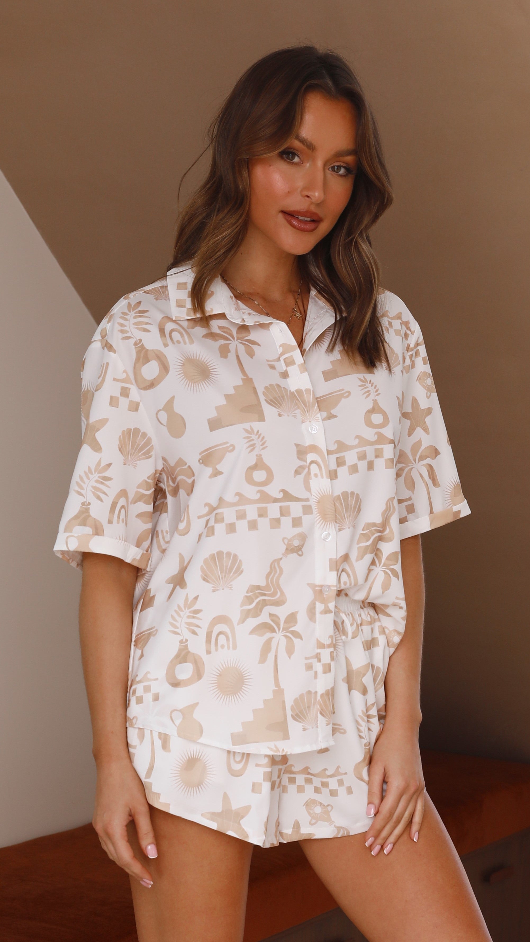 Cove Shirt - White/Sand-Sunshines Bliss