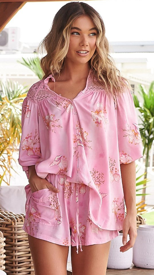 Brydie Shorts - Seashells-Sunshines Bliss