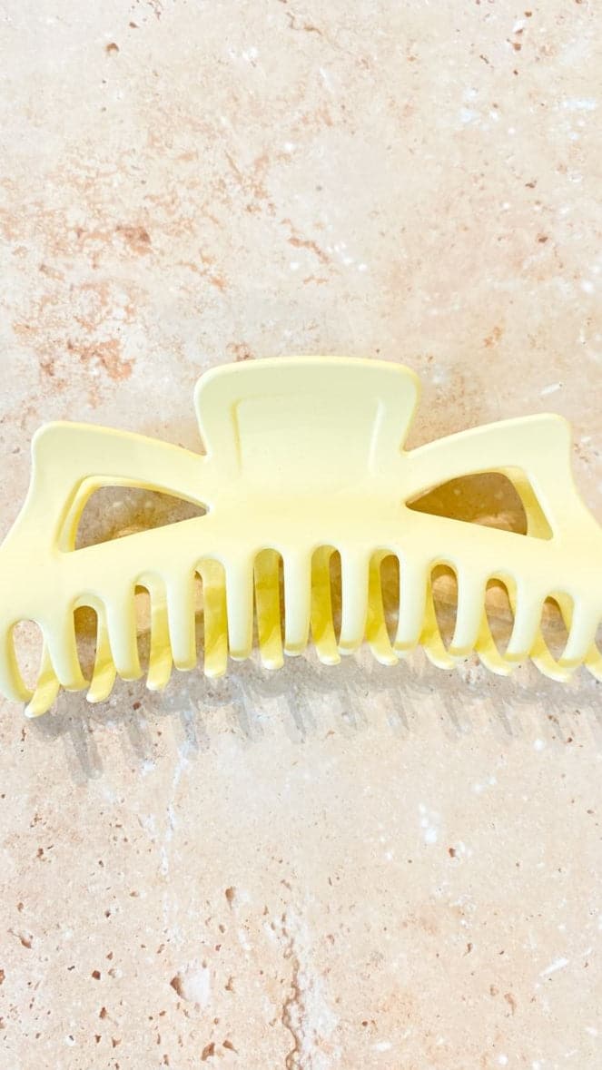 Mariposa Claw Clip - Yellow-Sunshines Bliss