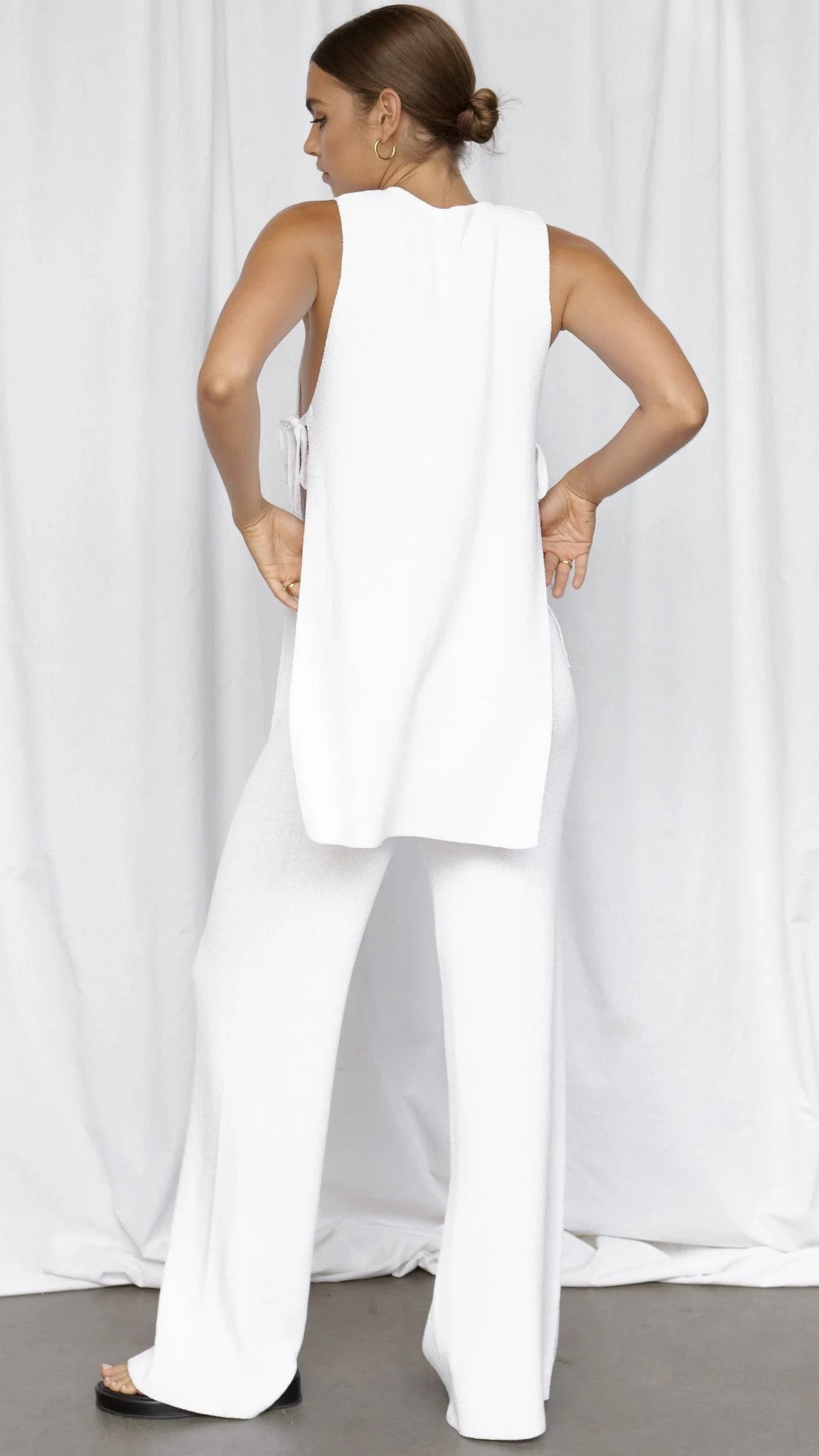 Dylan Top - White-Sunshines Bliss