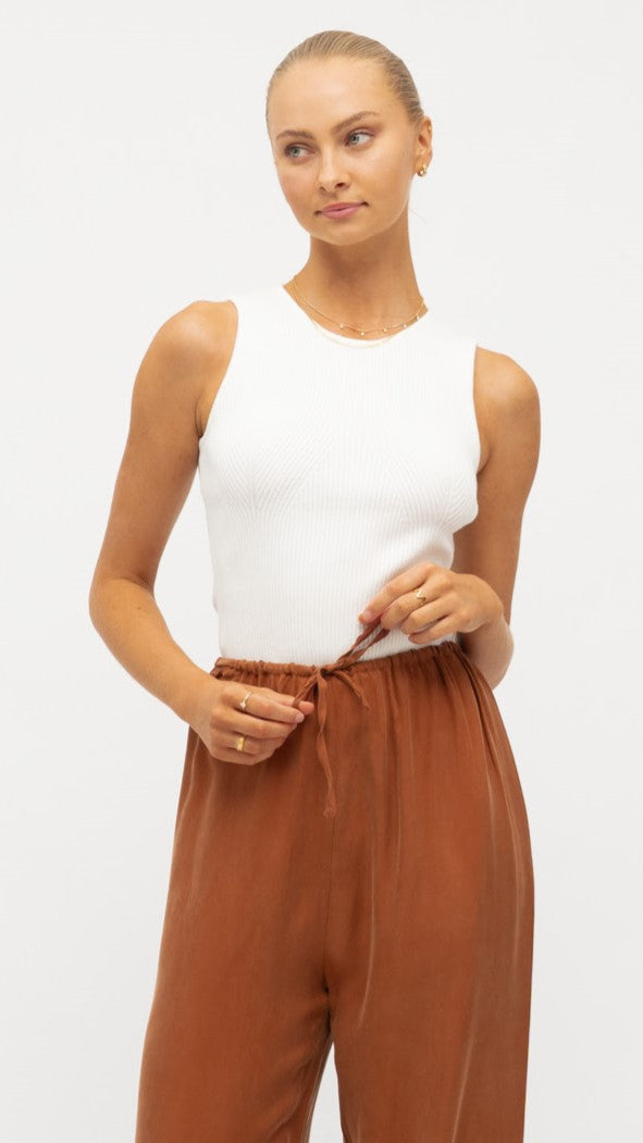 Laney Tank - White-Sunshines Bliss