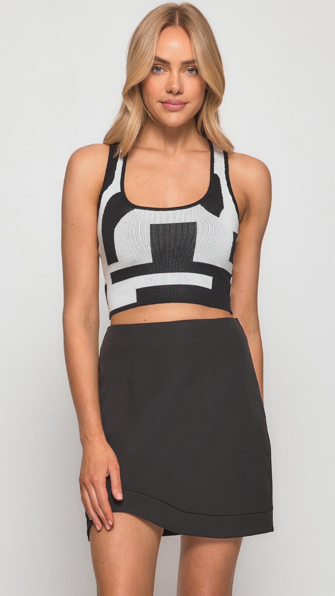 Maxie Top - Black/White-Sunshines Bliss